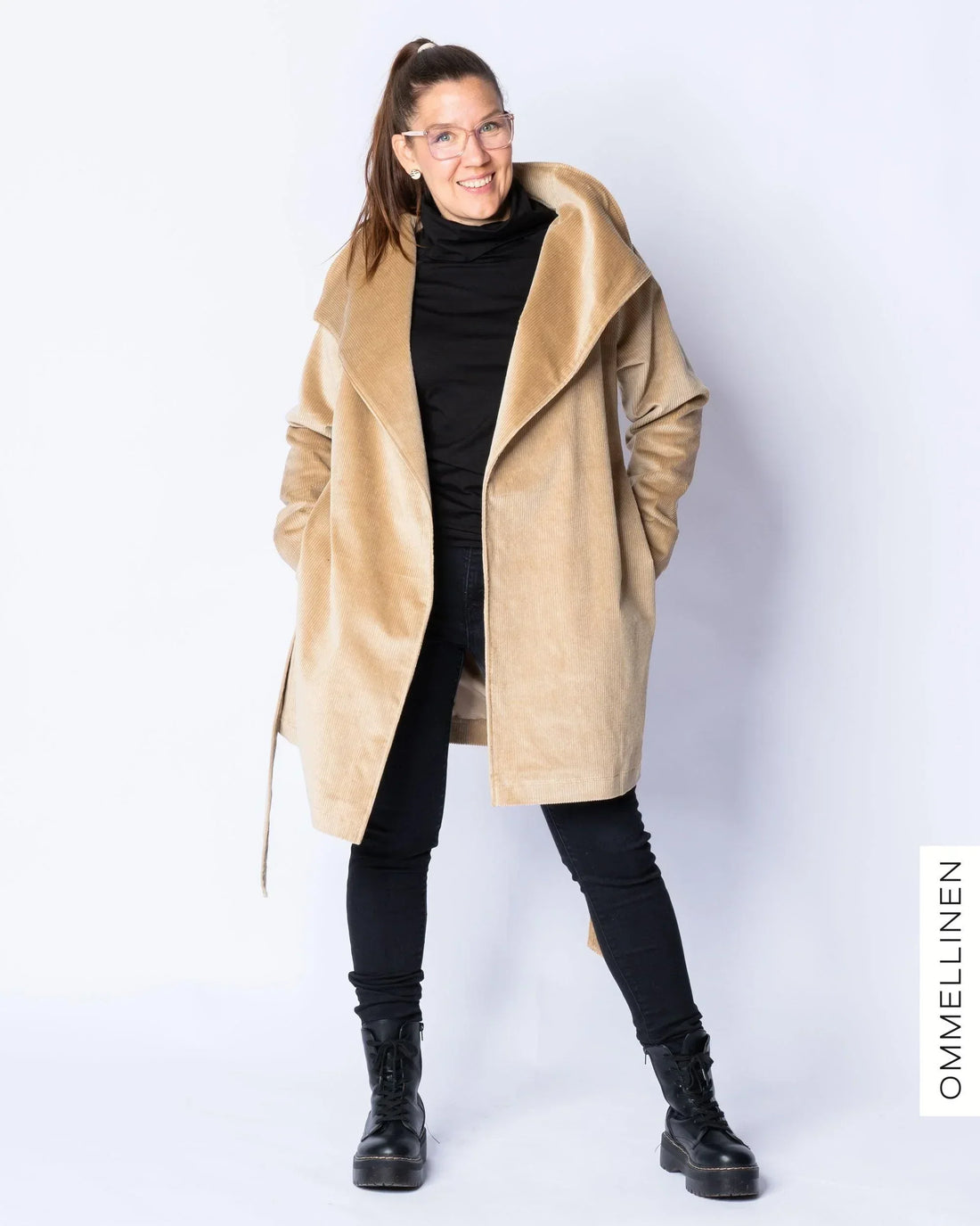 Vakosamettitakki, hiekka