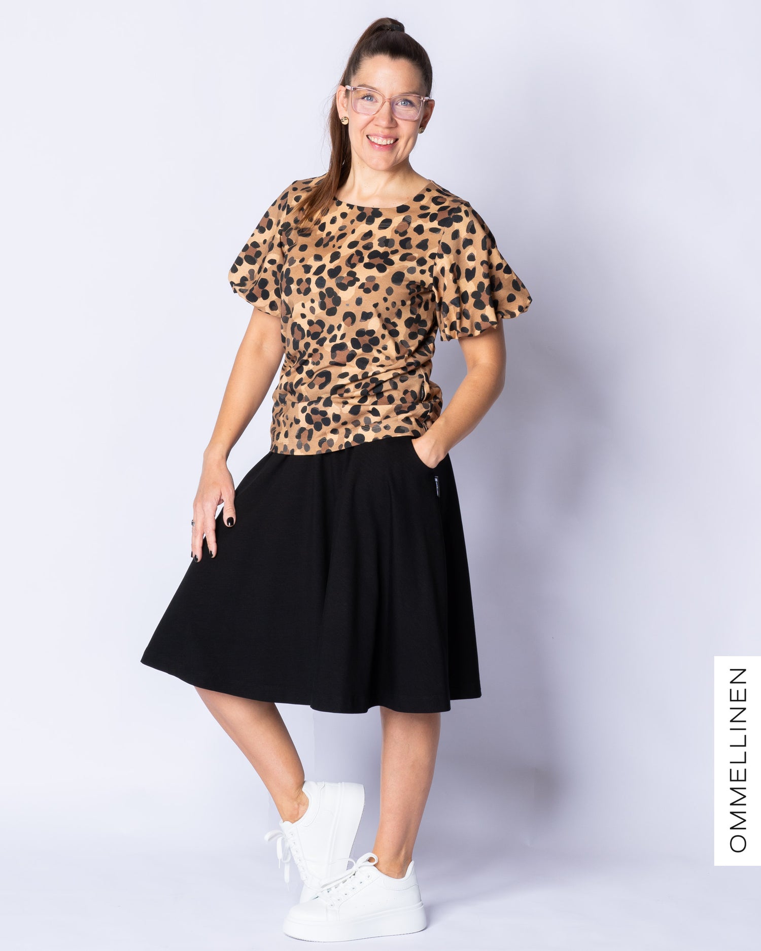 Puffipaita - lyhyt hiha, Kukkaleopardi - ruskea