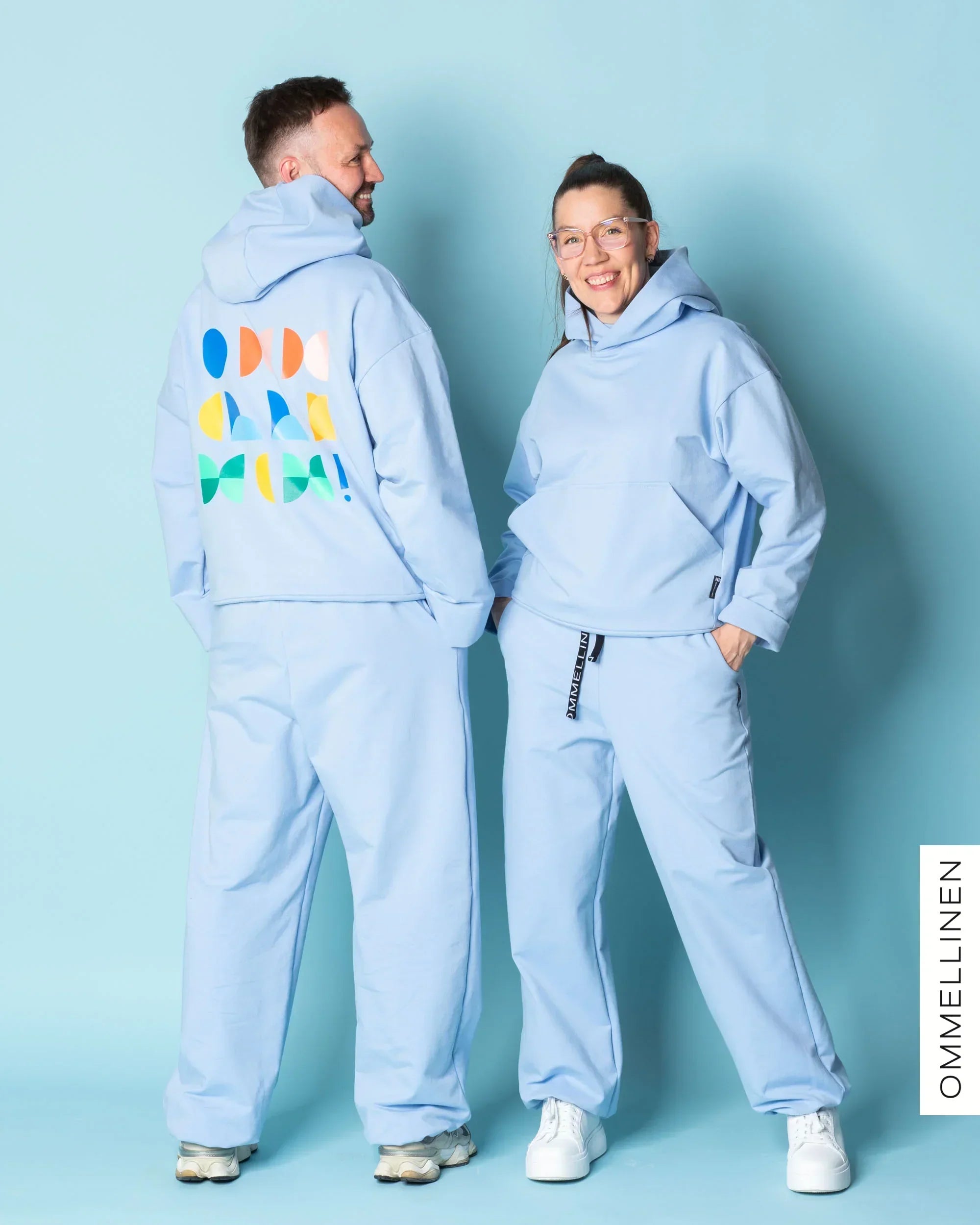 MIKI -huppari, vaaleansininen