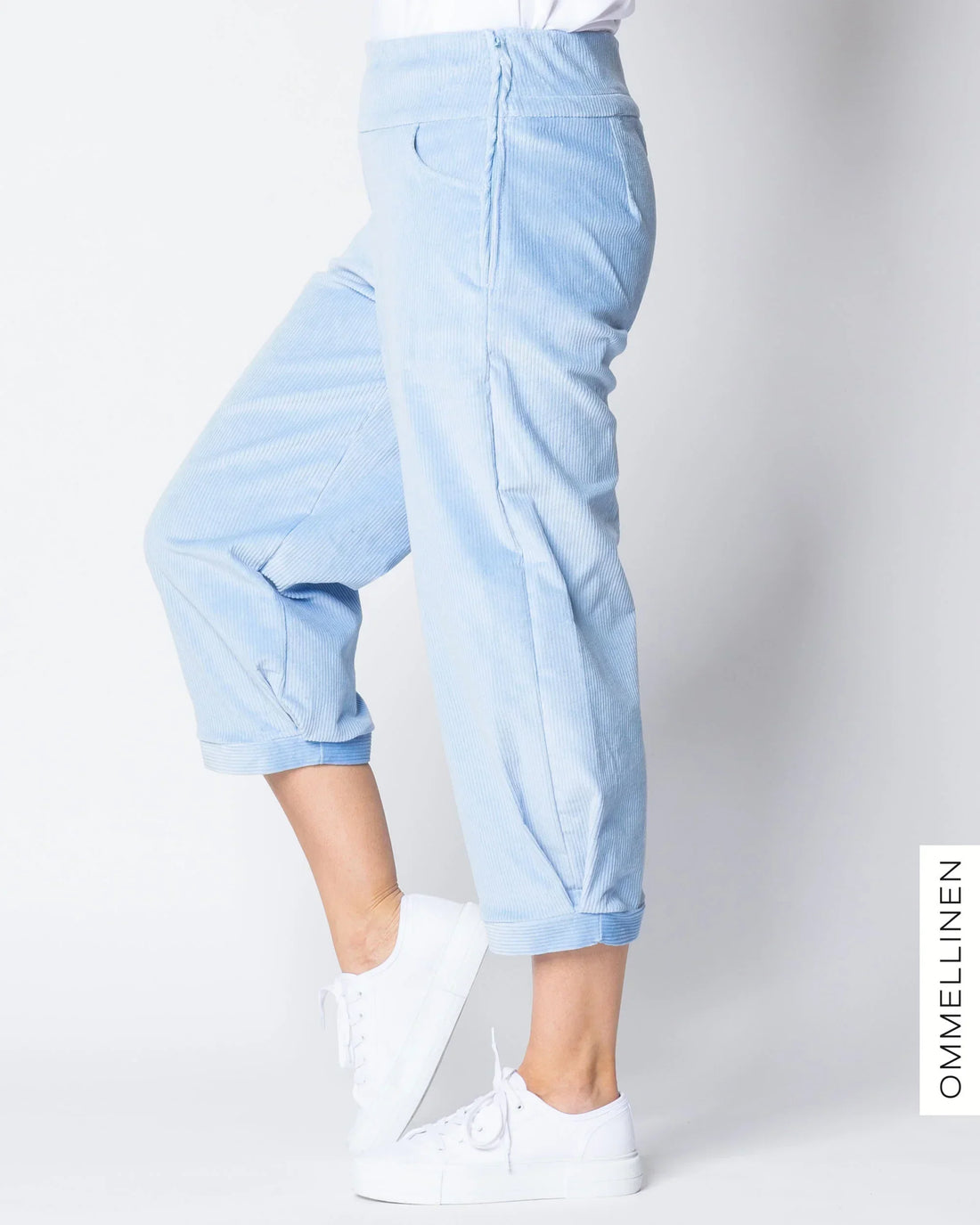 Vakosamettibyysat, vaaleansininen