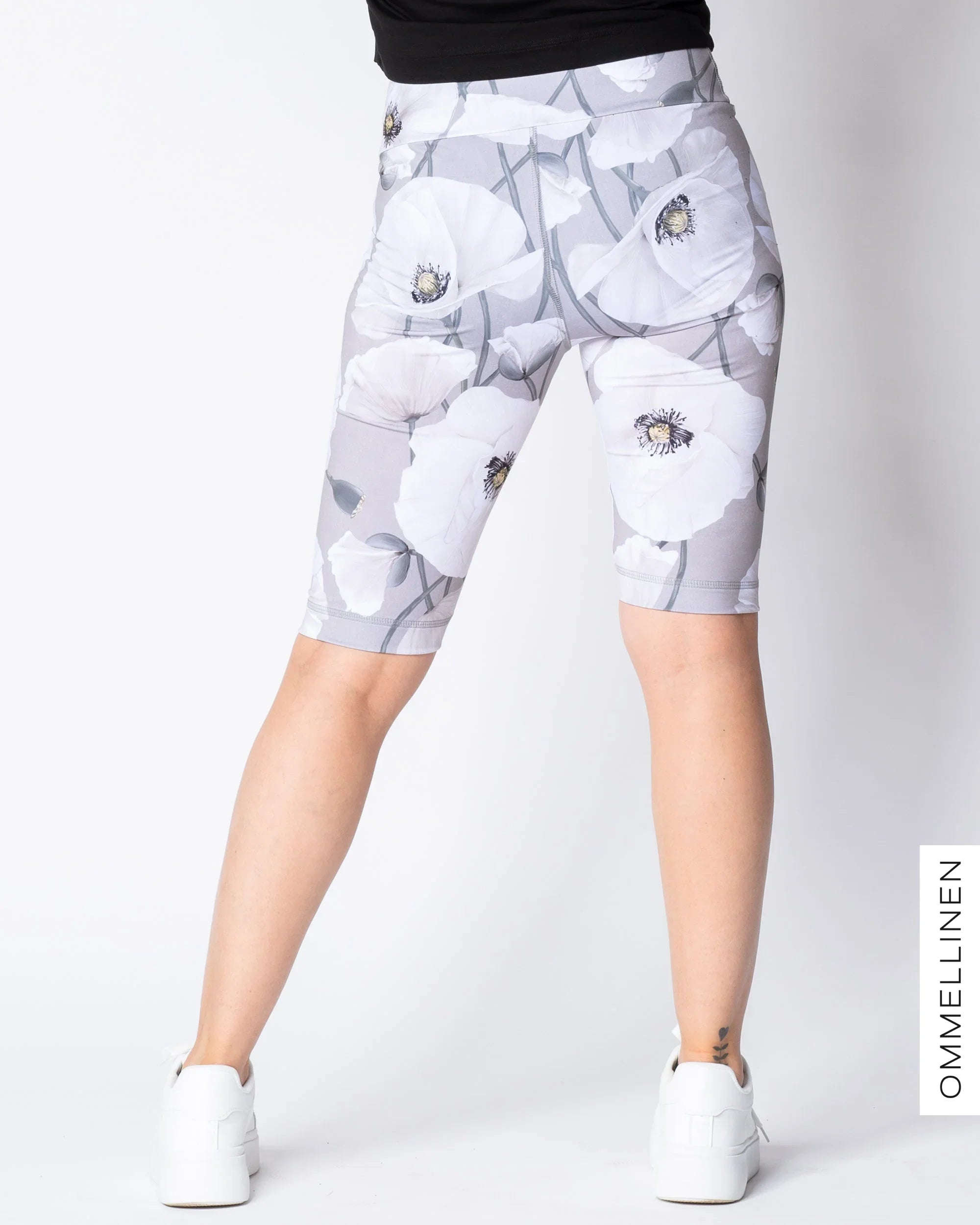 Sporttishortsit, Yökukka - vaaleanharmaa/valkoinen