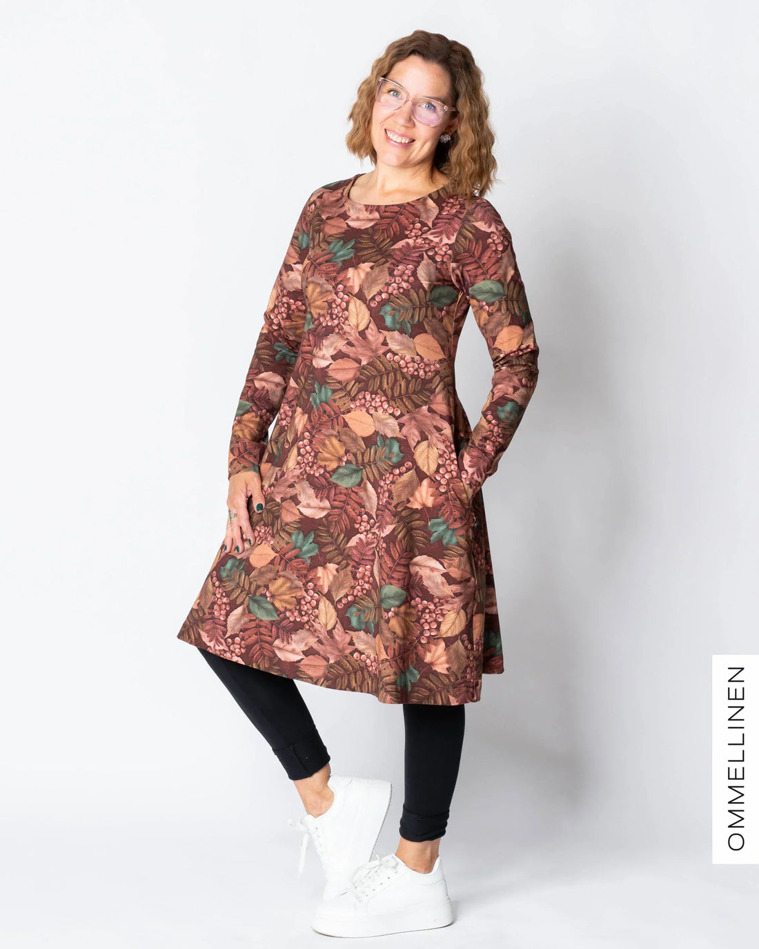 Mekkotunika, Syksyn lehdet - burgundi