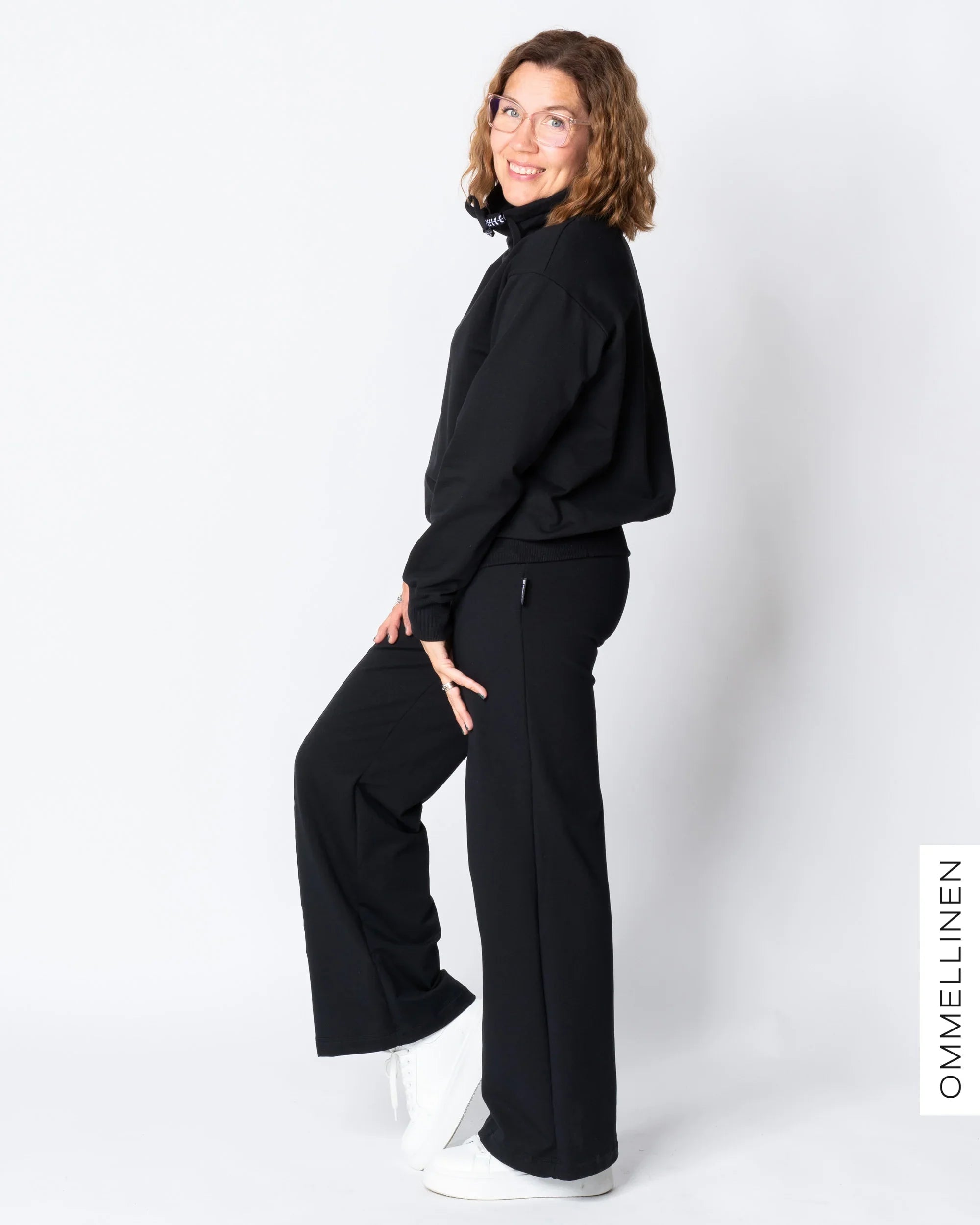 Kauluscollari, musta