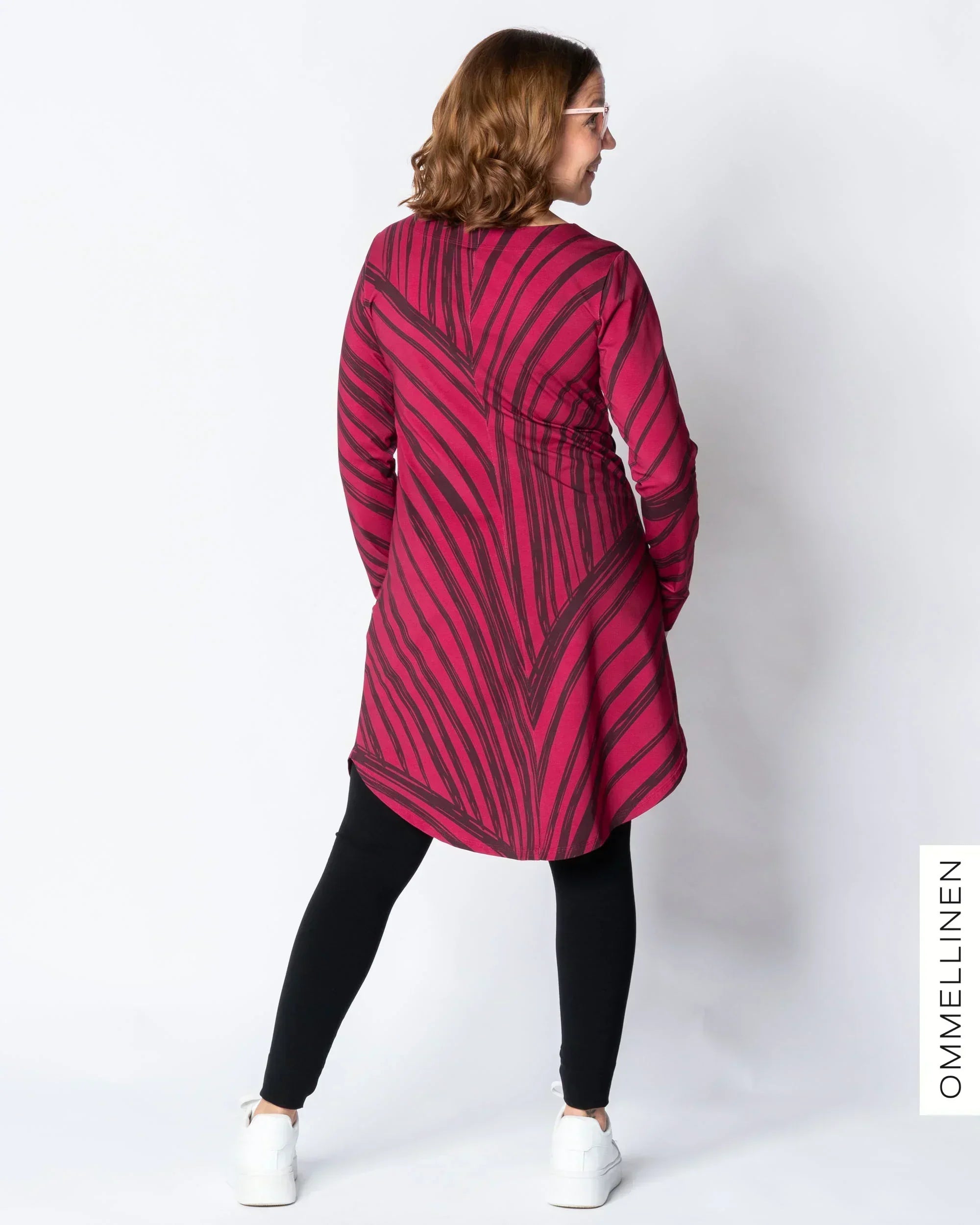 Kamoontunika, Pitko - aniliini, lievä II-laatu