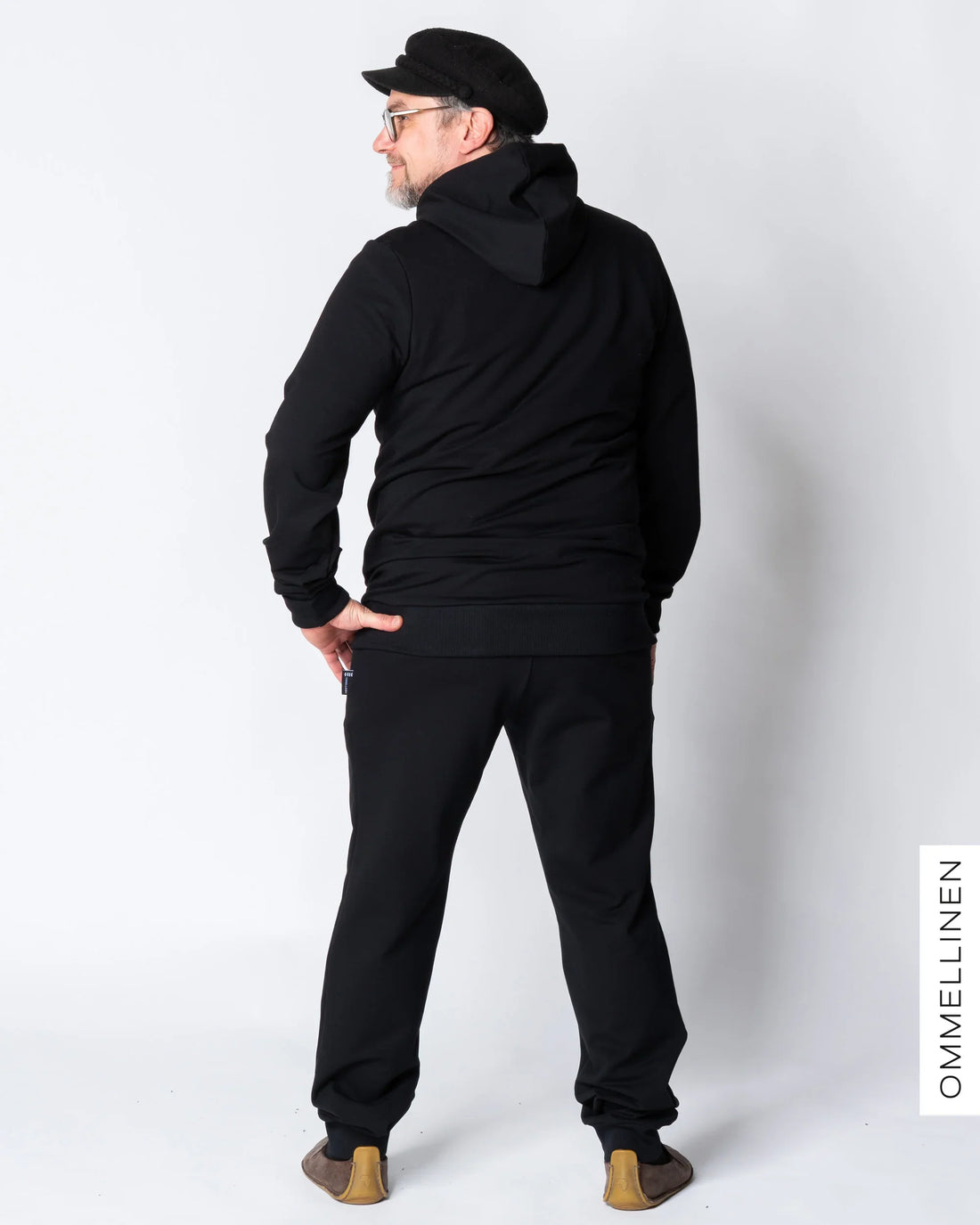 Miesten huppari, musta - harjattu