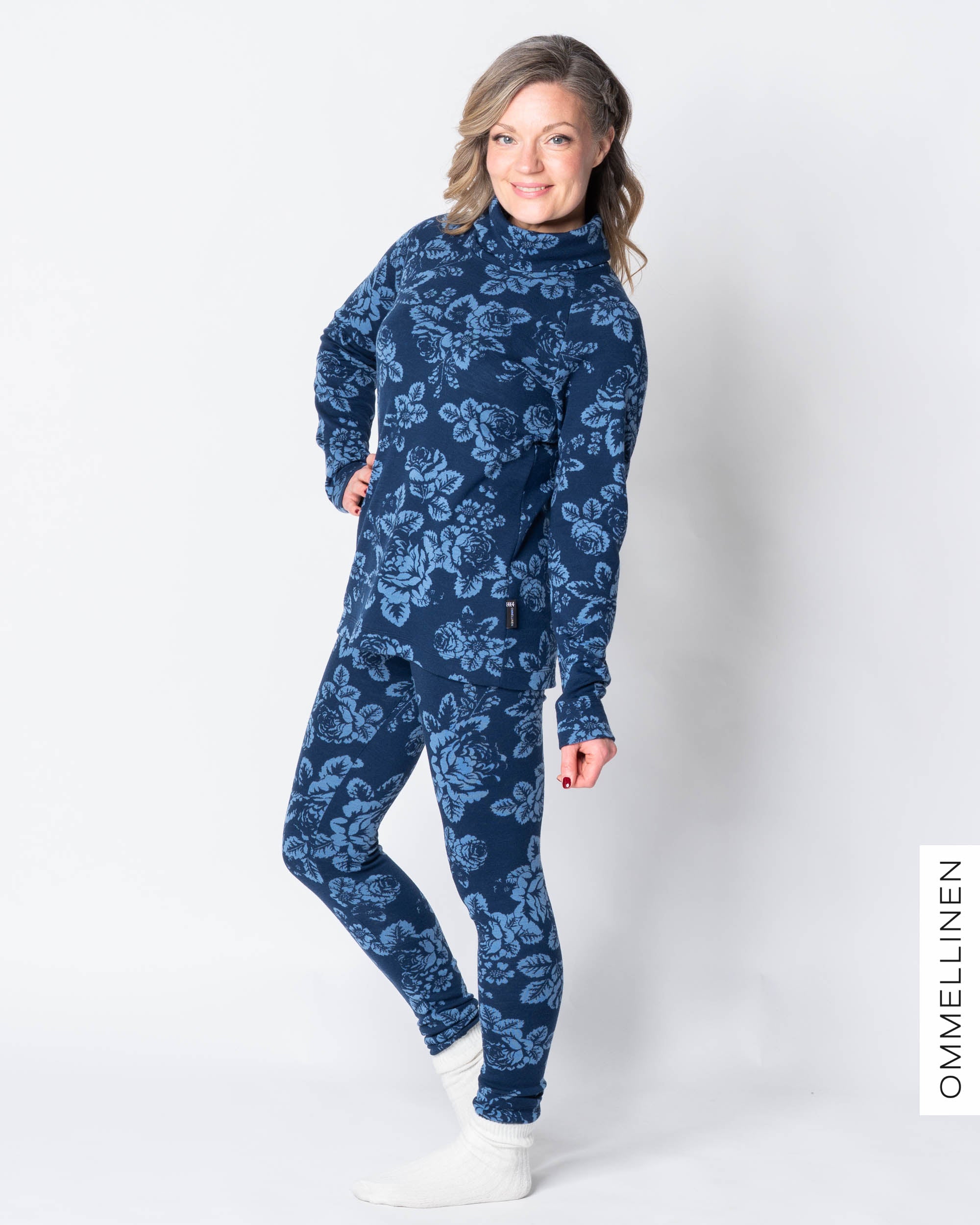 Merinoleggarit, Babushka Roses - sininen