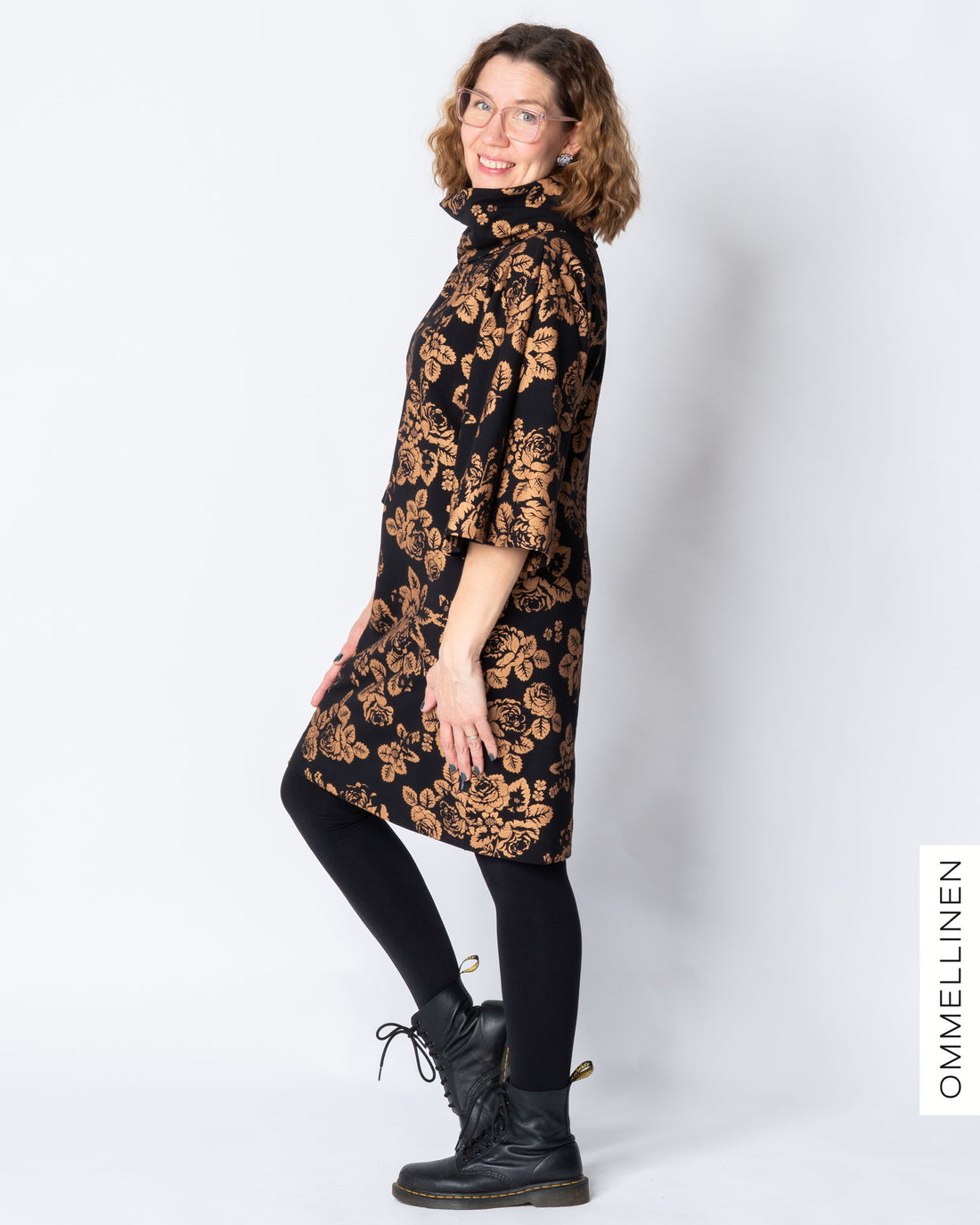 Hulmutunika, Babushka Roses - kupari