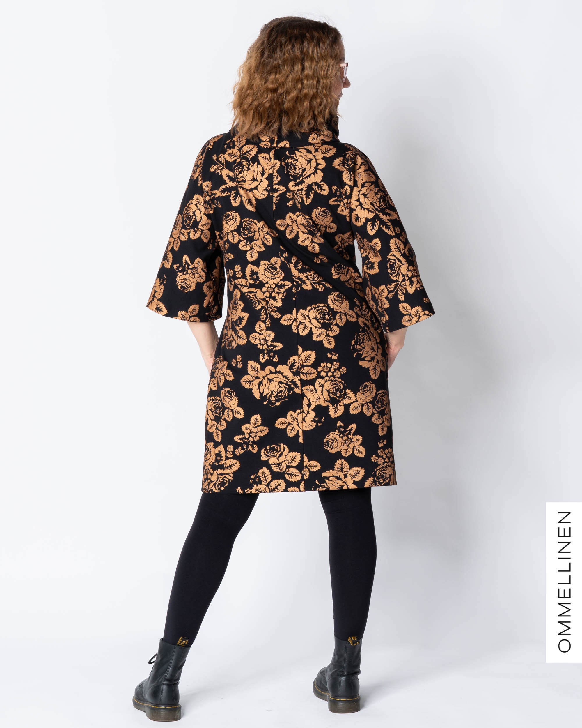 Hulmutunika, Babushka Roses - kupari