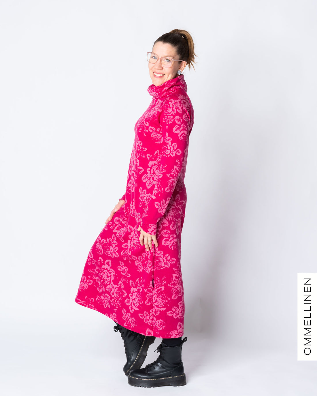 WOOL dress, Babushka Roses - pink