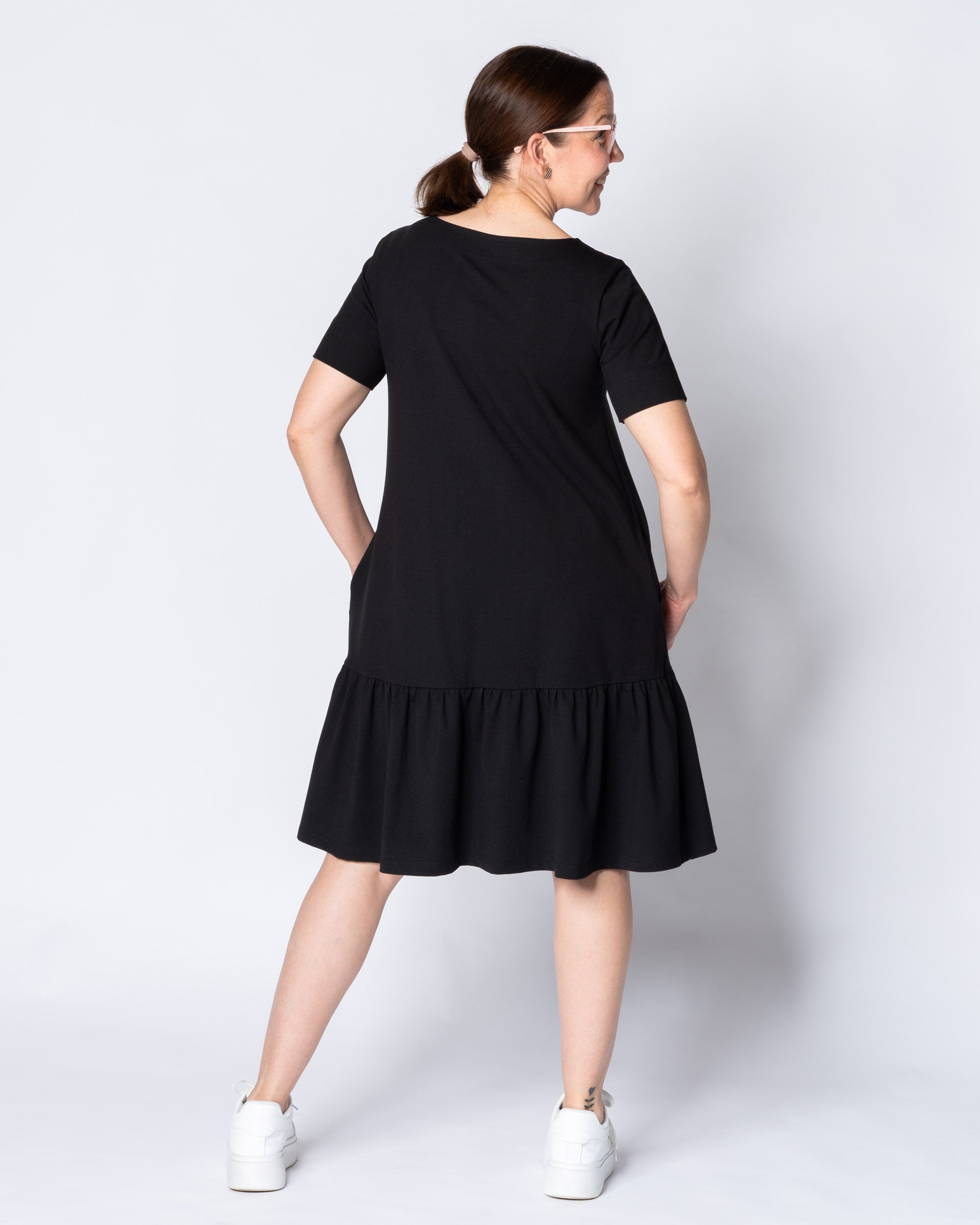 WHOOPS! FRILLA dress - short, black - 3XL