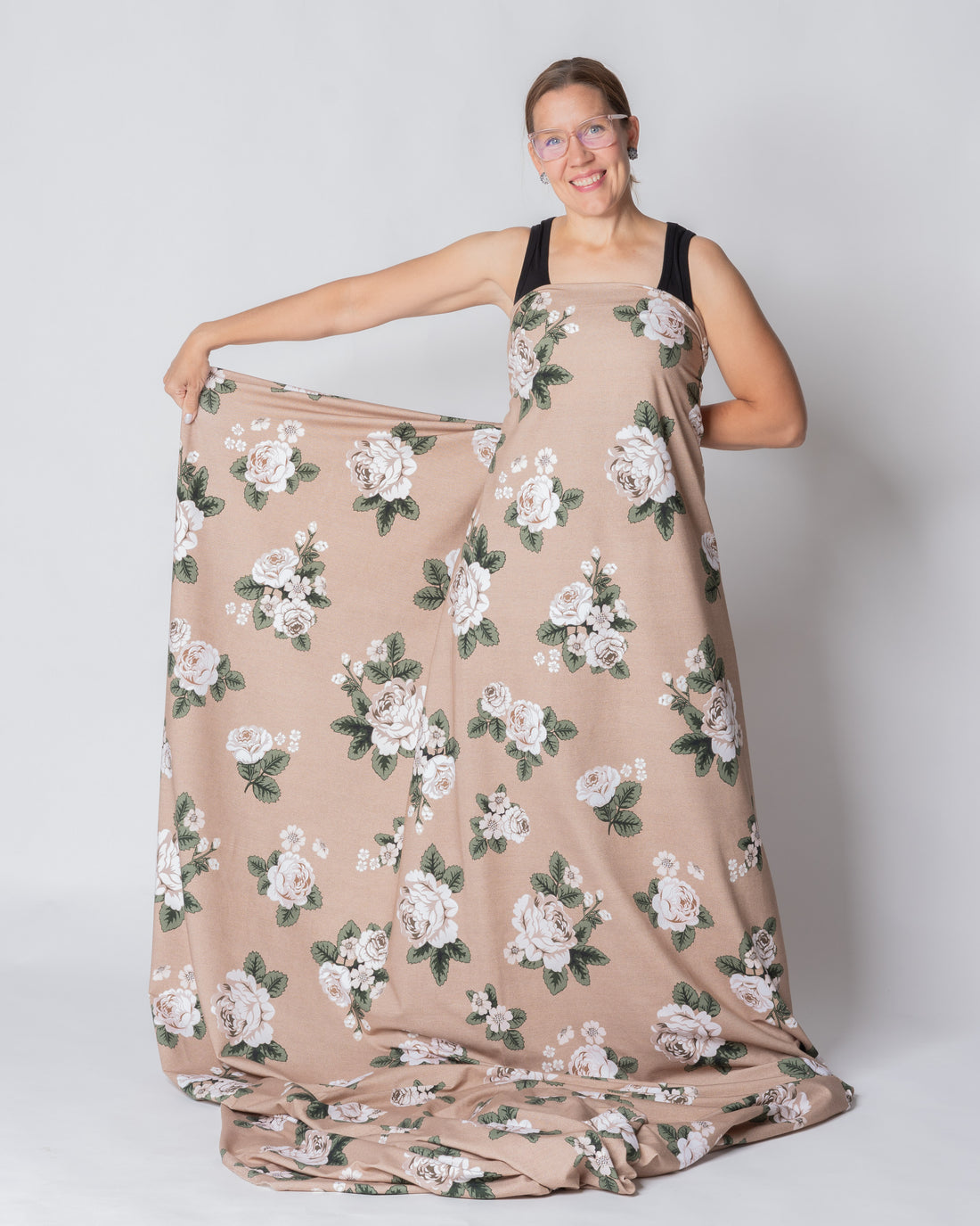 Joustocollege, Babushka Roses - hiekka