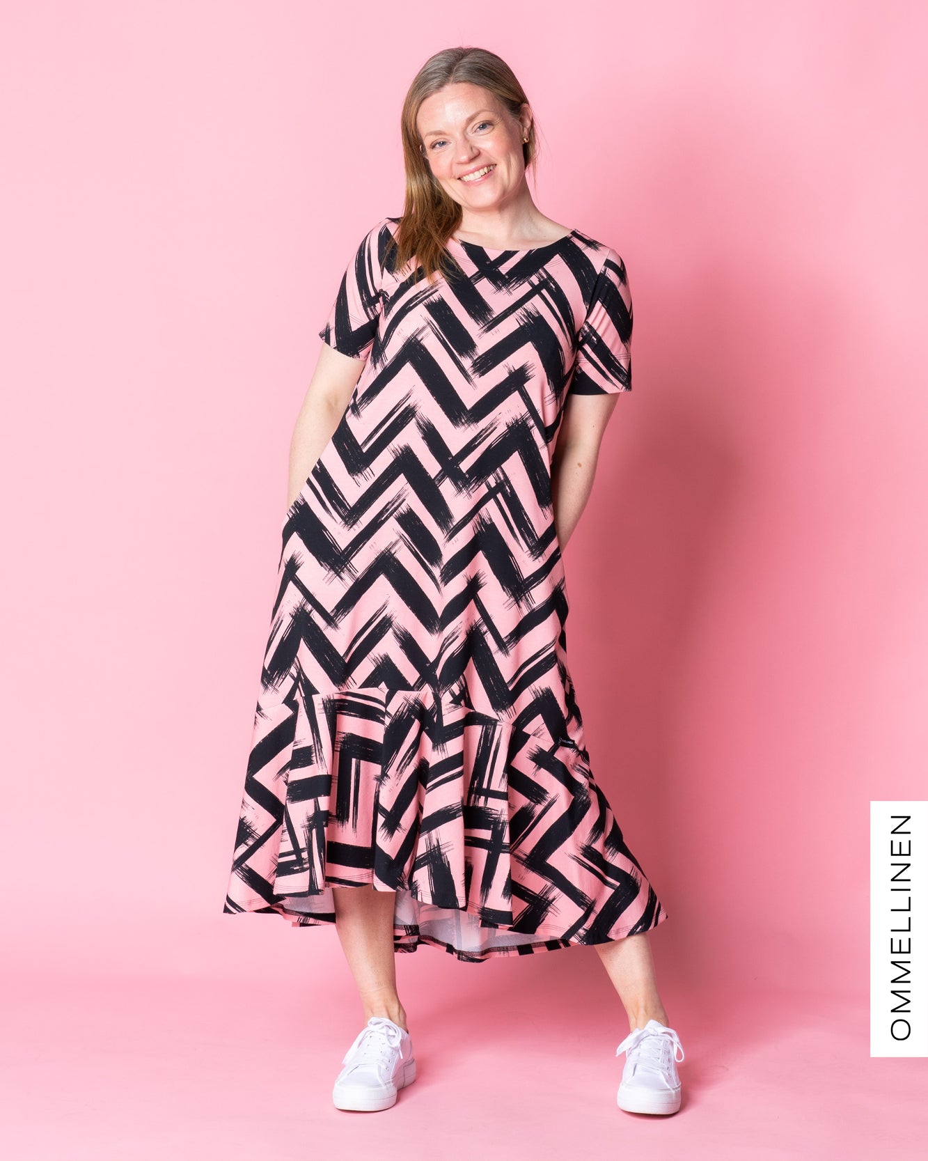 Hulmuhelmamekko, Siksak - vaaleanpunainen