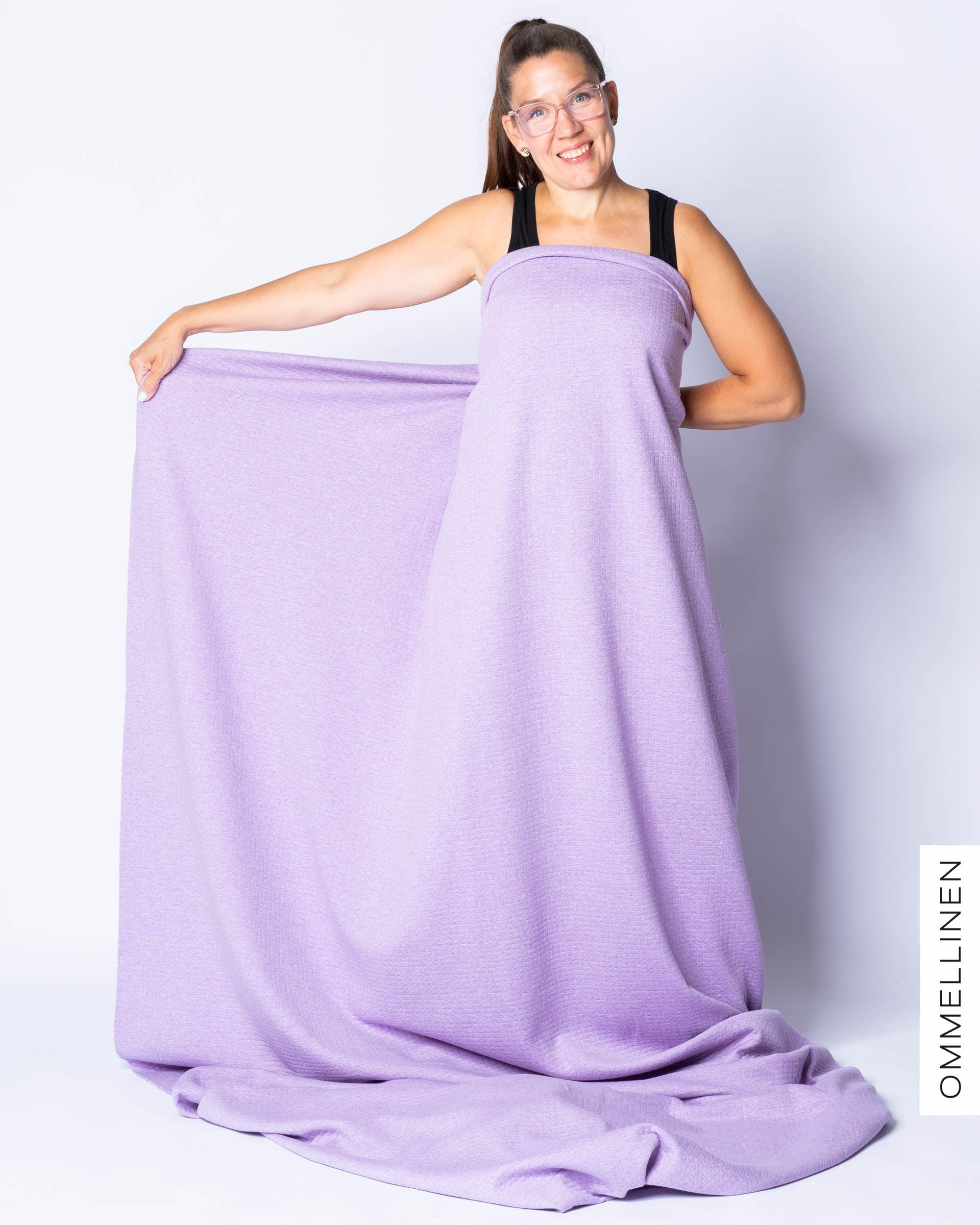 KierrÀtetty onteloneulos, meleerattu lila