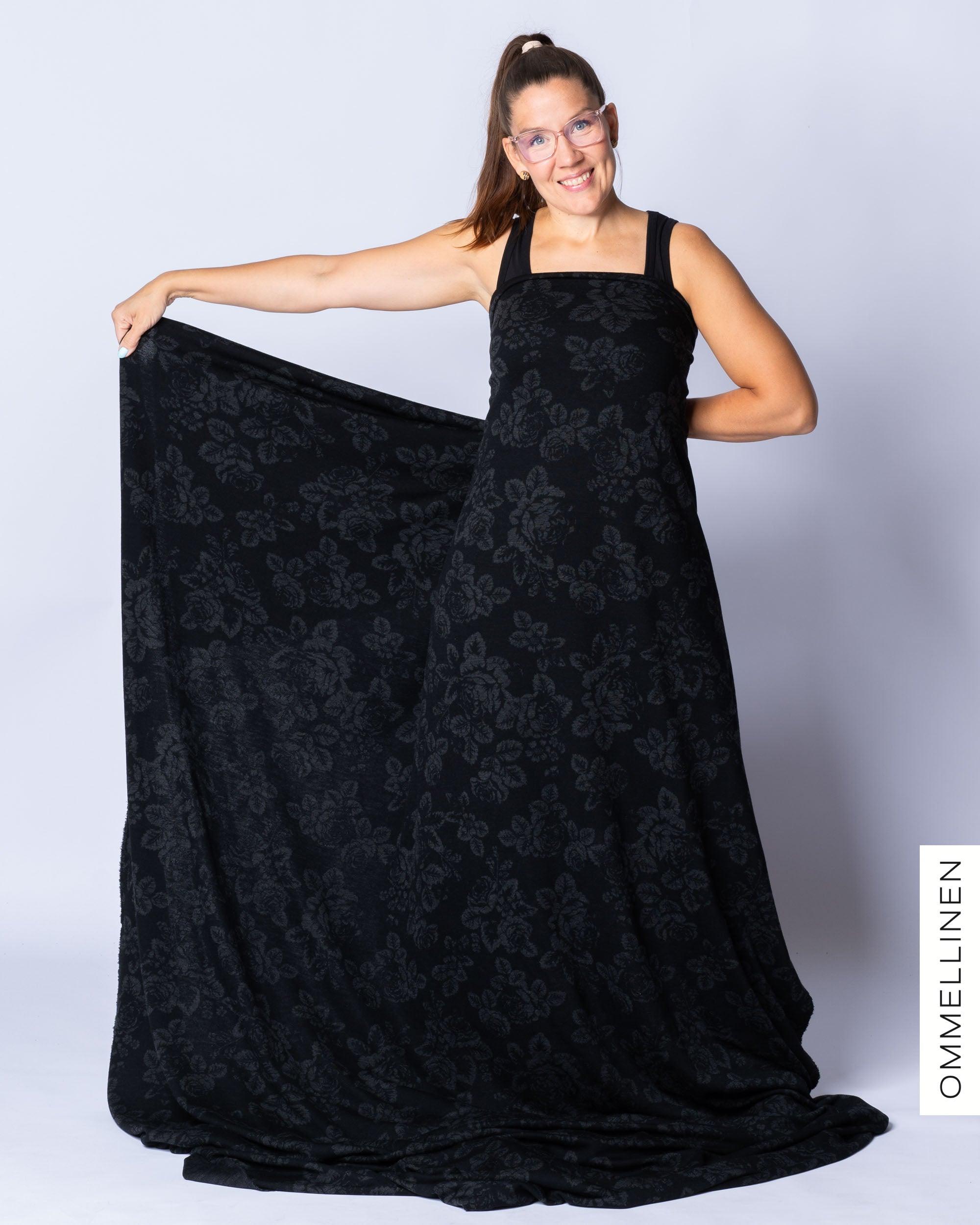 Merinovilla, Babushka Roses - musta/harmaa