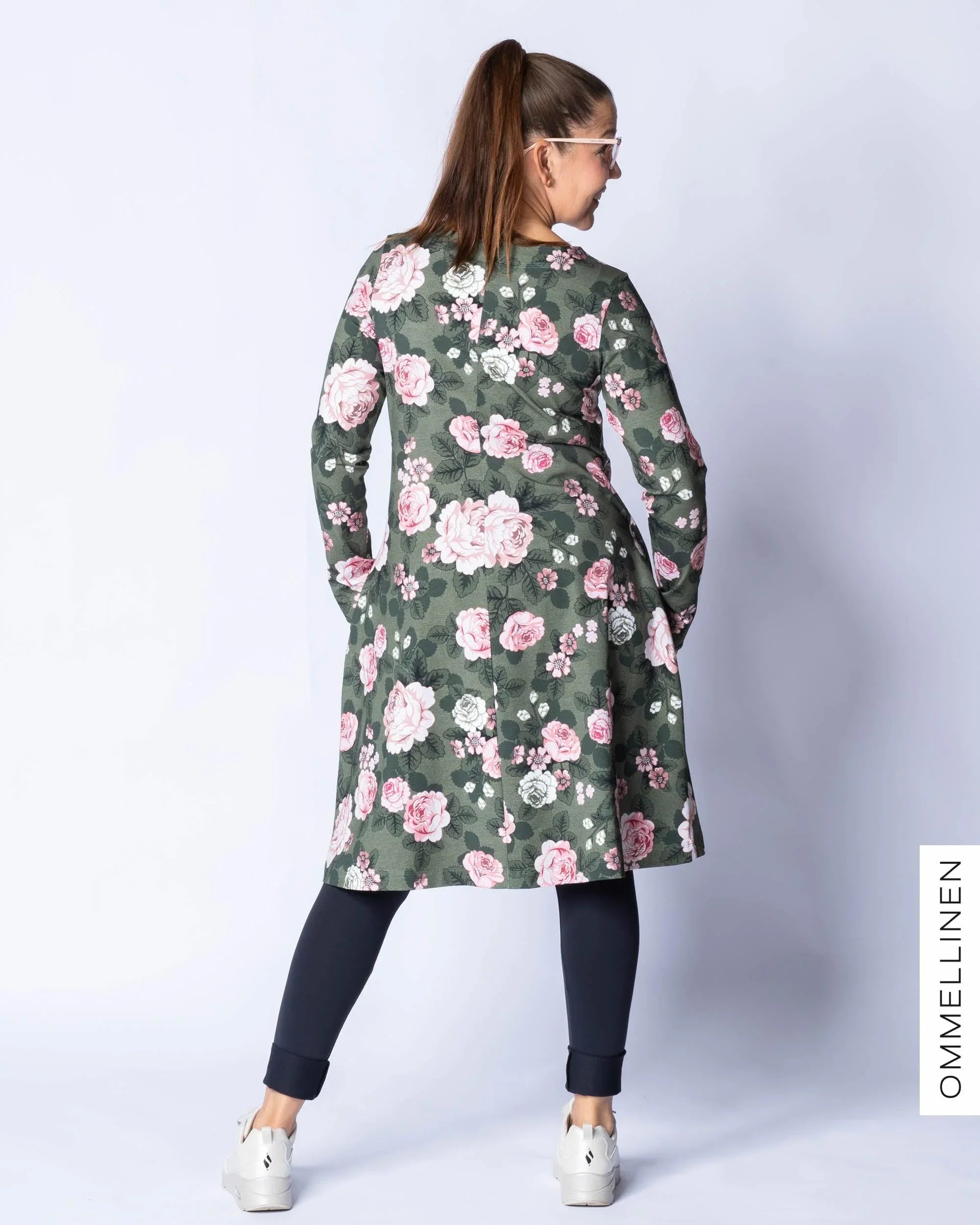 Mekkotunika, Babushka Roses - vihreÀ/roosa