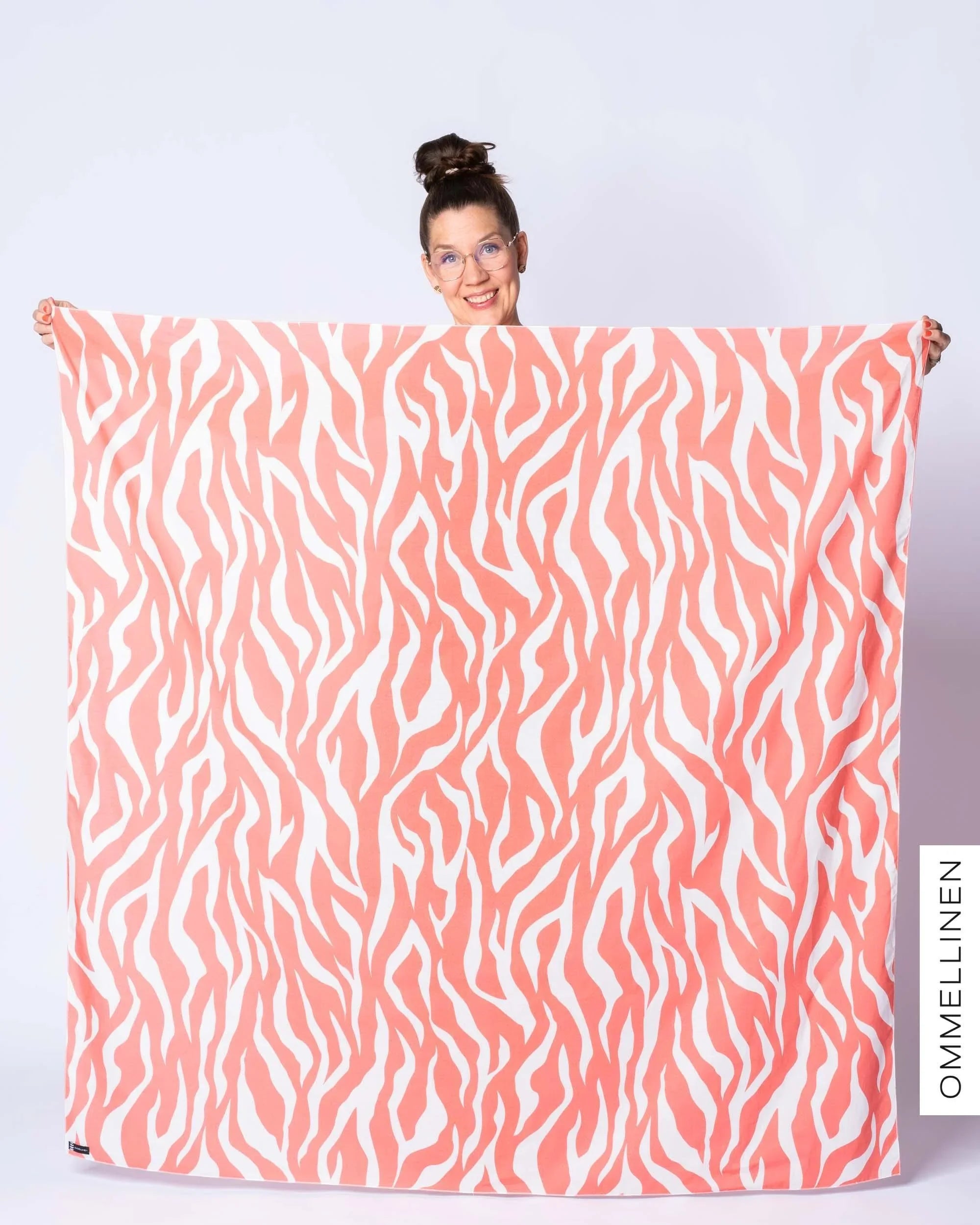 HUPS! JĂ€ttihuivi, Villi - koralli