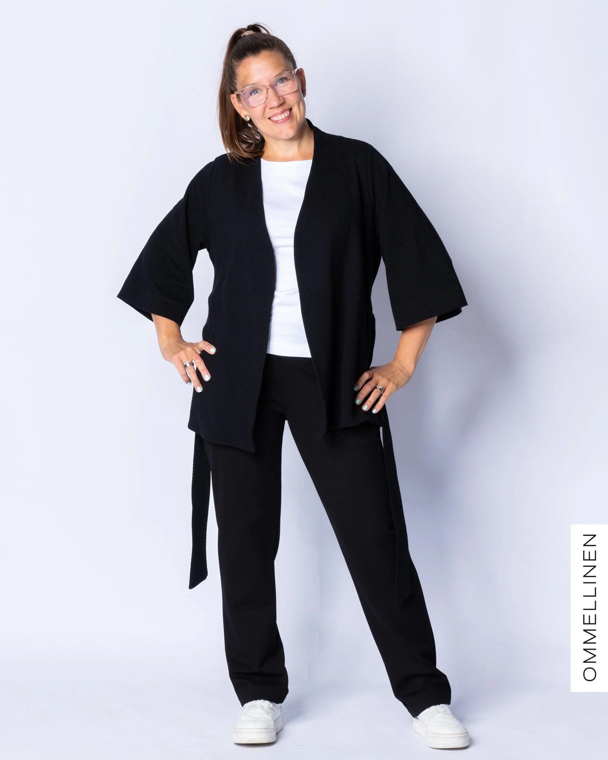 Kimonotakki, Musta - Ommellinen