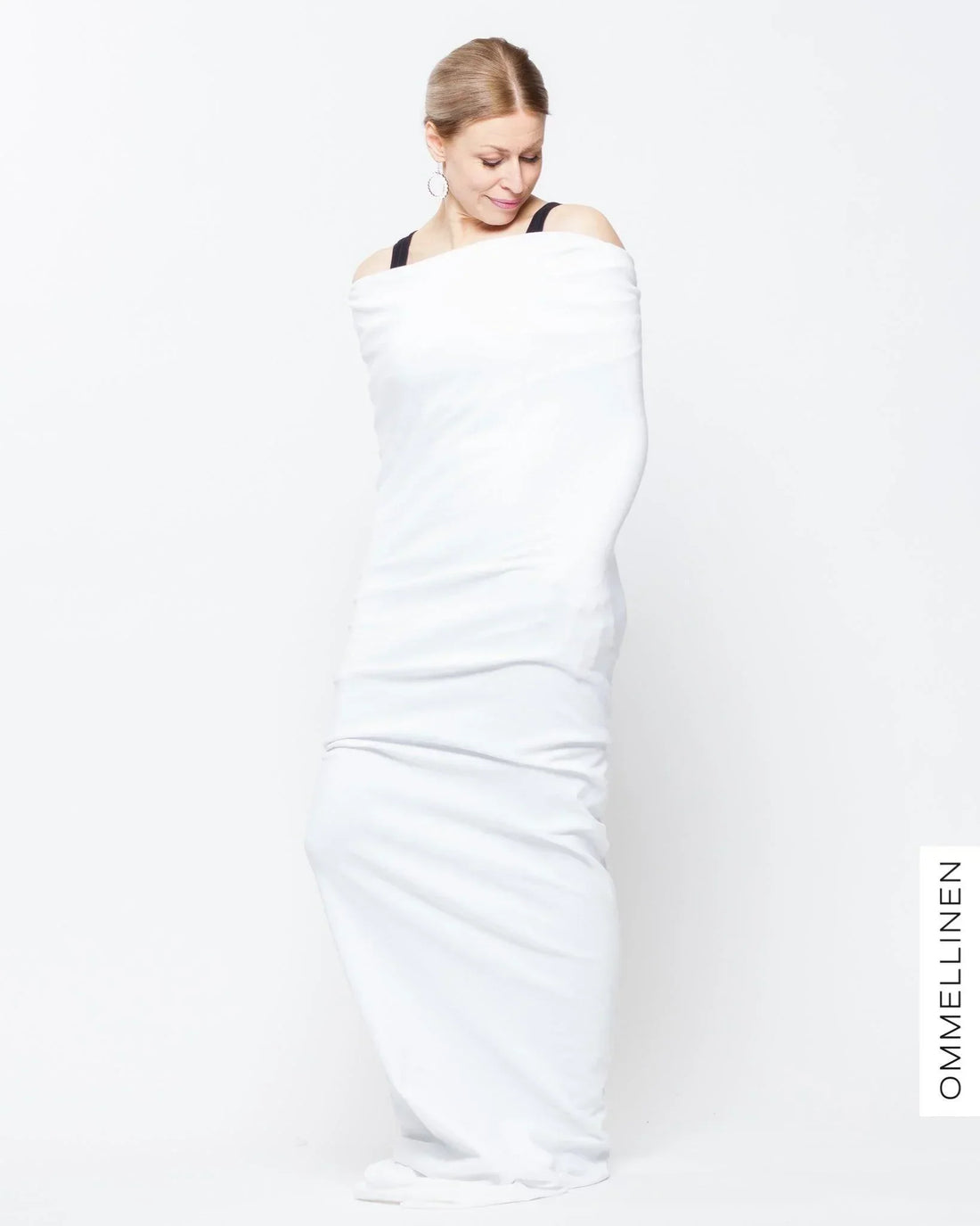 Kotimainen resori, valkoinen 1 - Ommellinen