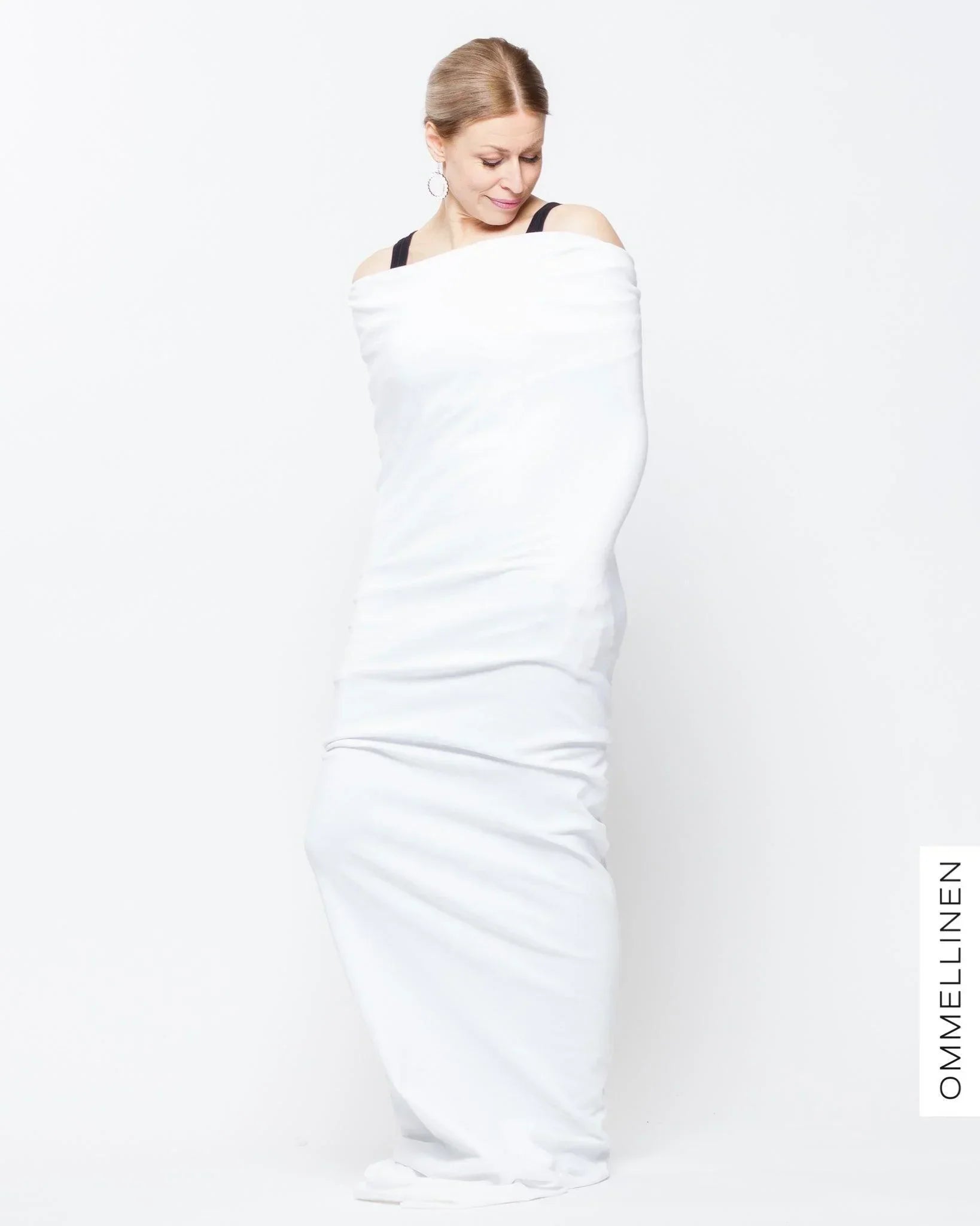 Kotimainen resori, valkoinen 1 - Ommellinen