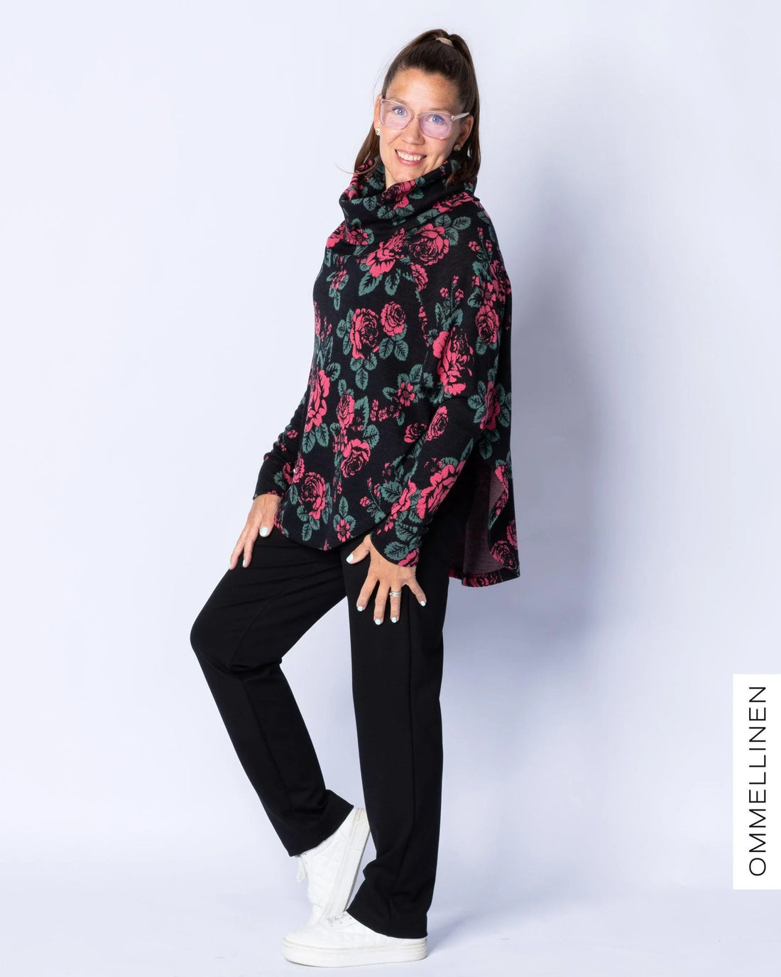 Pancho, Babushka Roses - musta/vihreÀ/koralli - Ommellinen
