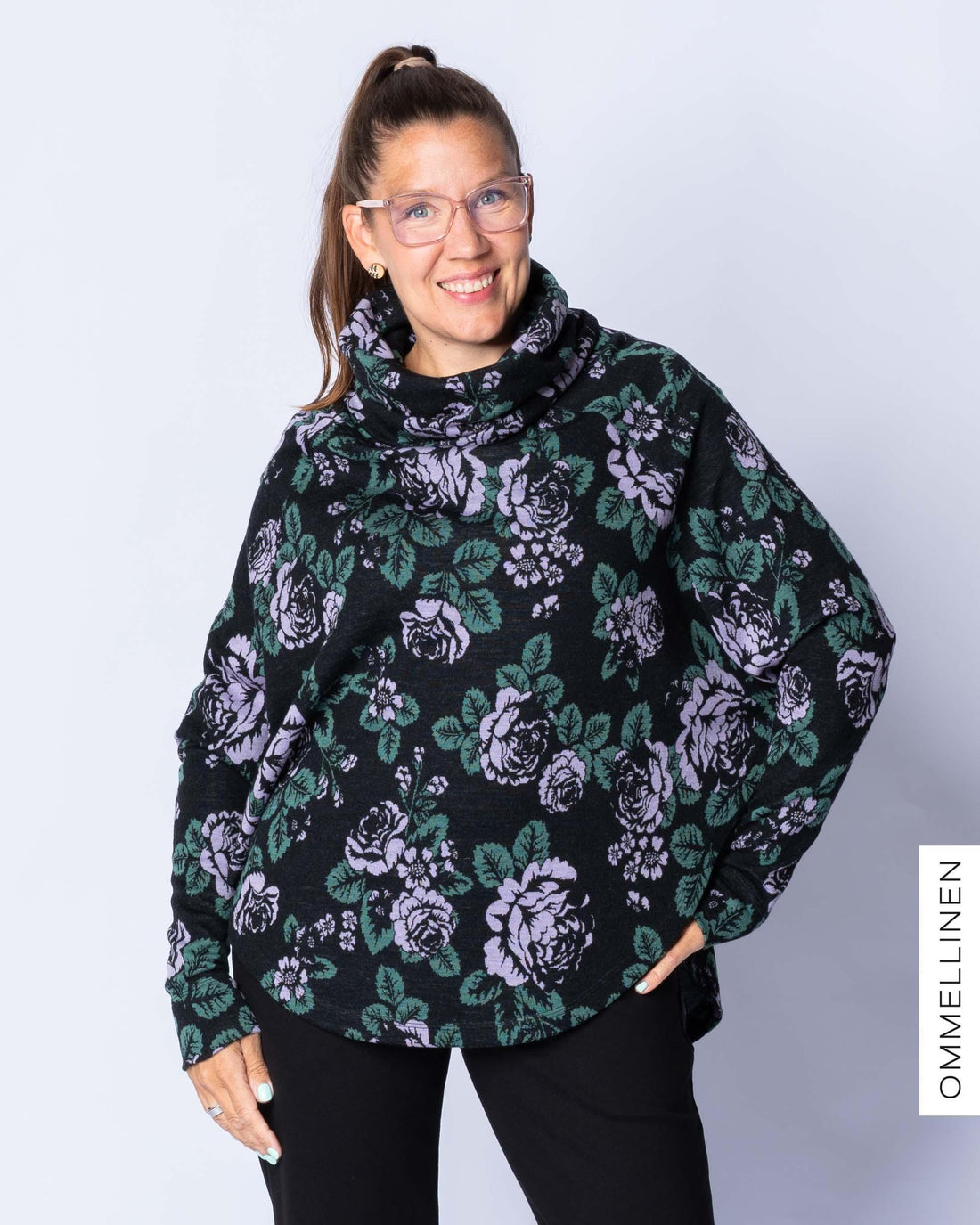 Pancho, Babushka Roses - musta/vihreÀ/lila - Ommellinen