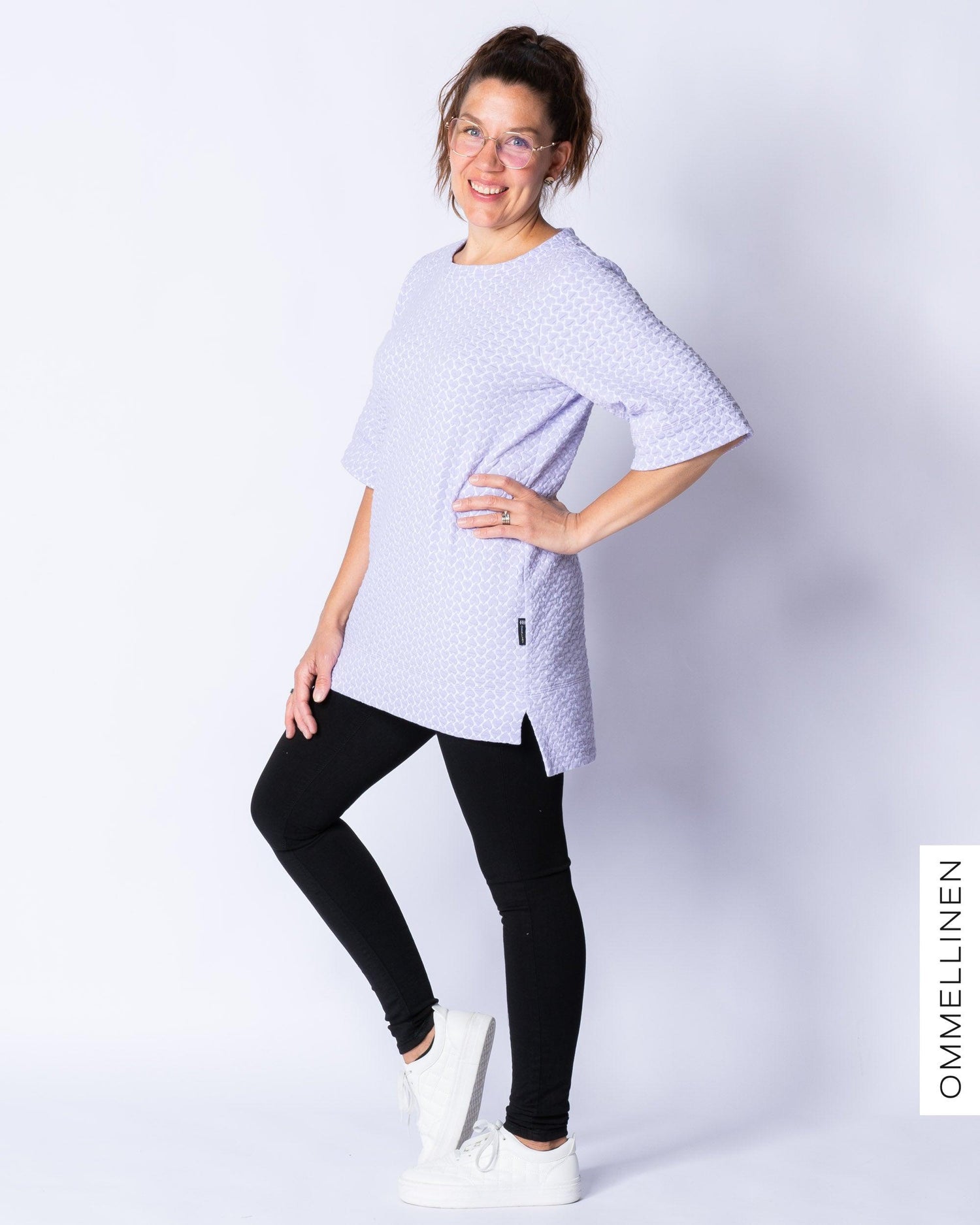 SydÀnpaita, valkoinen/lila - lievÀ II-laatu - Ommellinen