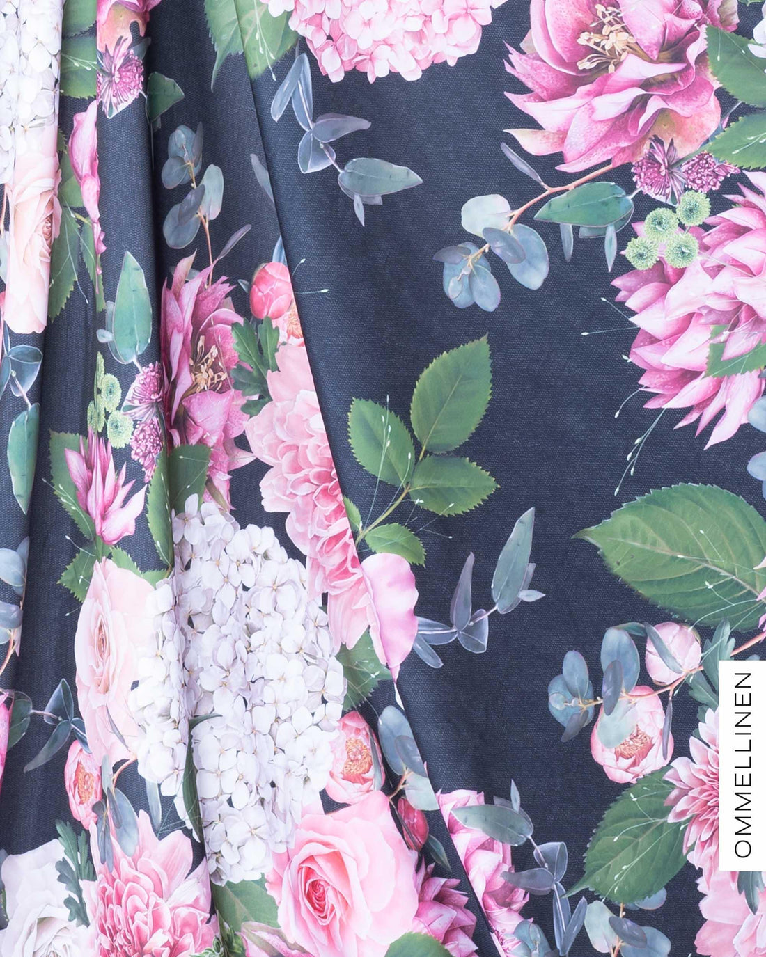 Verkkari, Kukkakimppu - mustapellava - Ommellinen