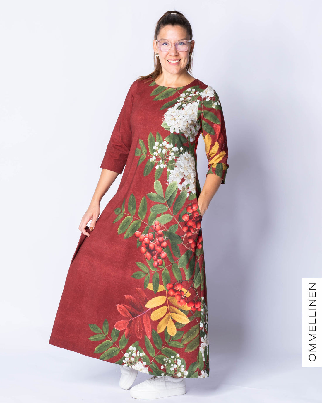 UNELMA dress, Giant pihlaja - red