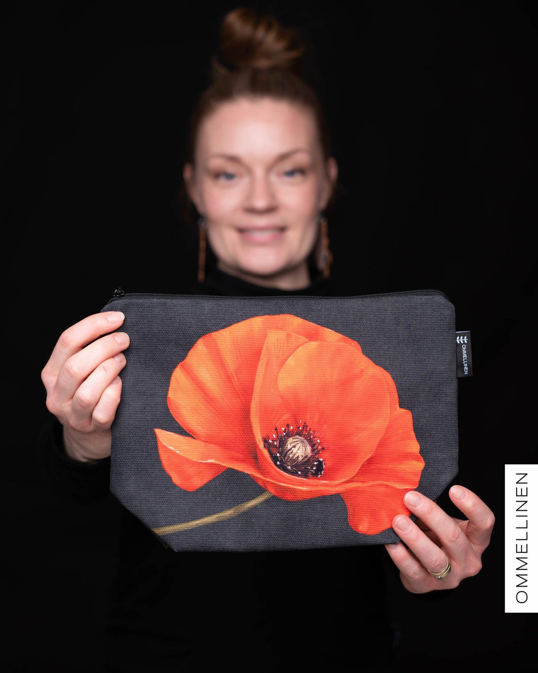 Pussukka - jÀtti, Yökukka