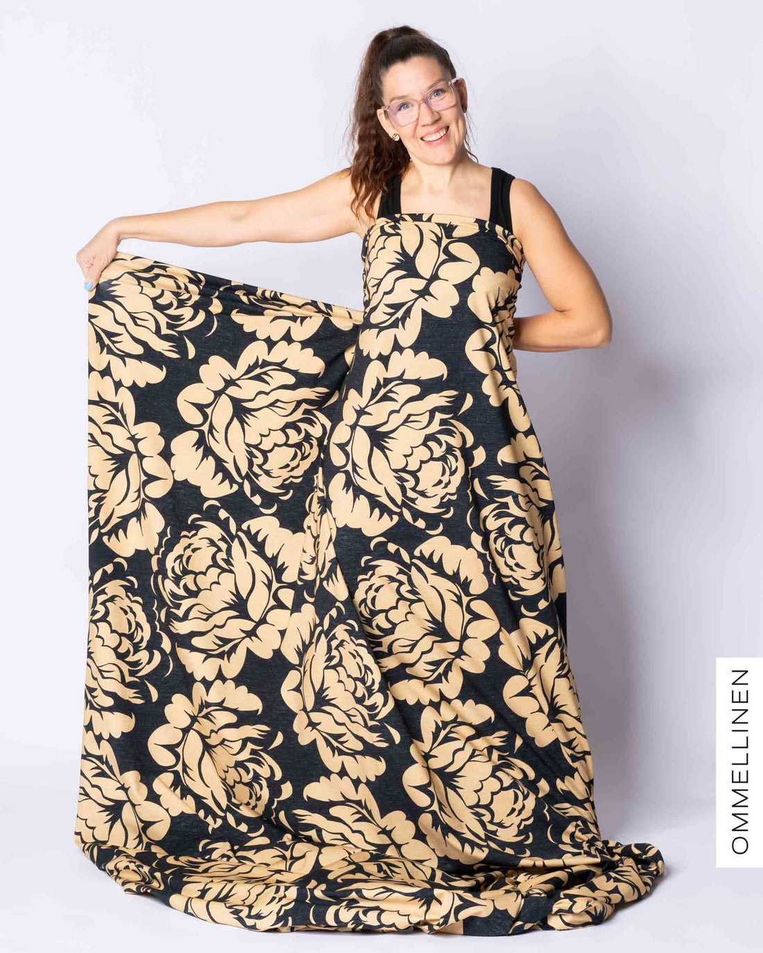 Jersey, Babushka Roses Giant - black/sand