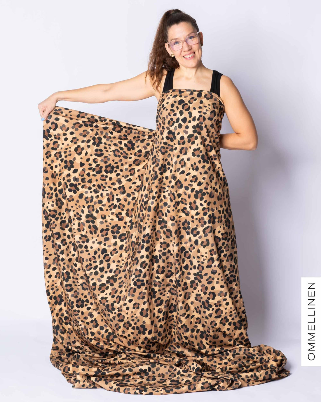 Digitrikoo, Kukkaleopardi - ruskea