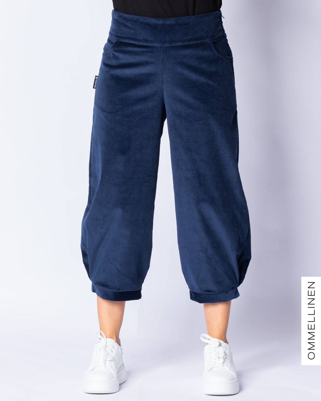 CORDUROY short pants, blue