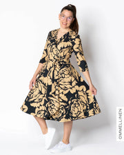 Kietaisumekko, Babushka Roses Jätti - musta/hiekka