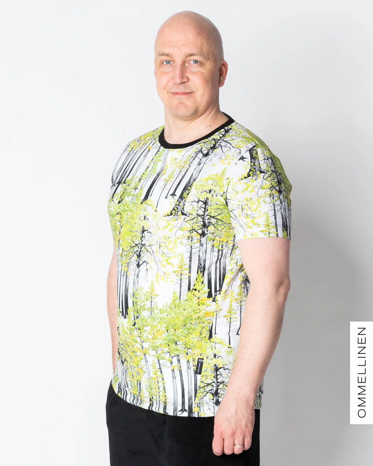 Men's T-shirt, Ikihonka - light green