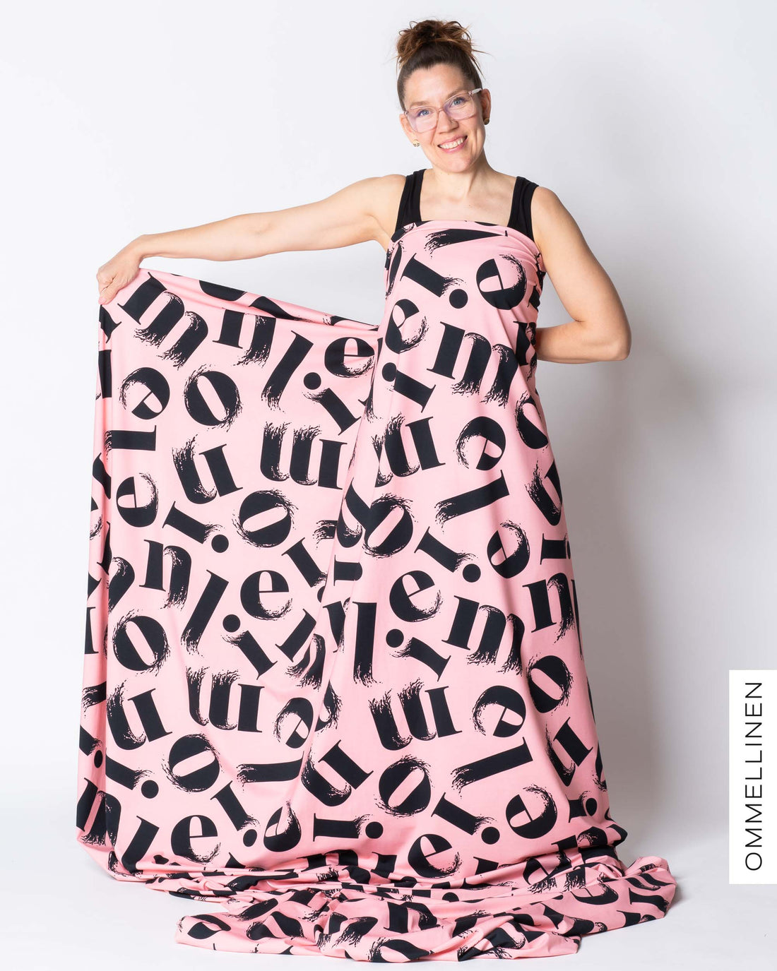 Digitrikoo, Kirjaimet - vaaleanpunainen