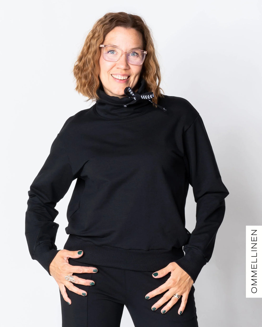 Kauluscollari, musta