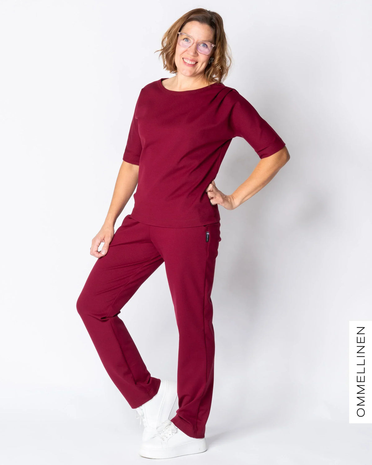PERUS pants, burgundy