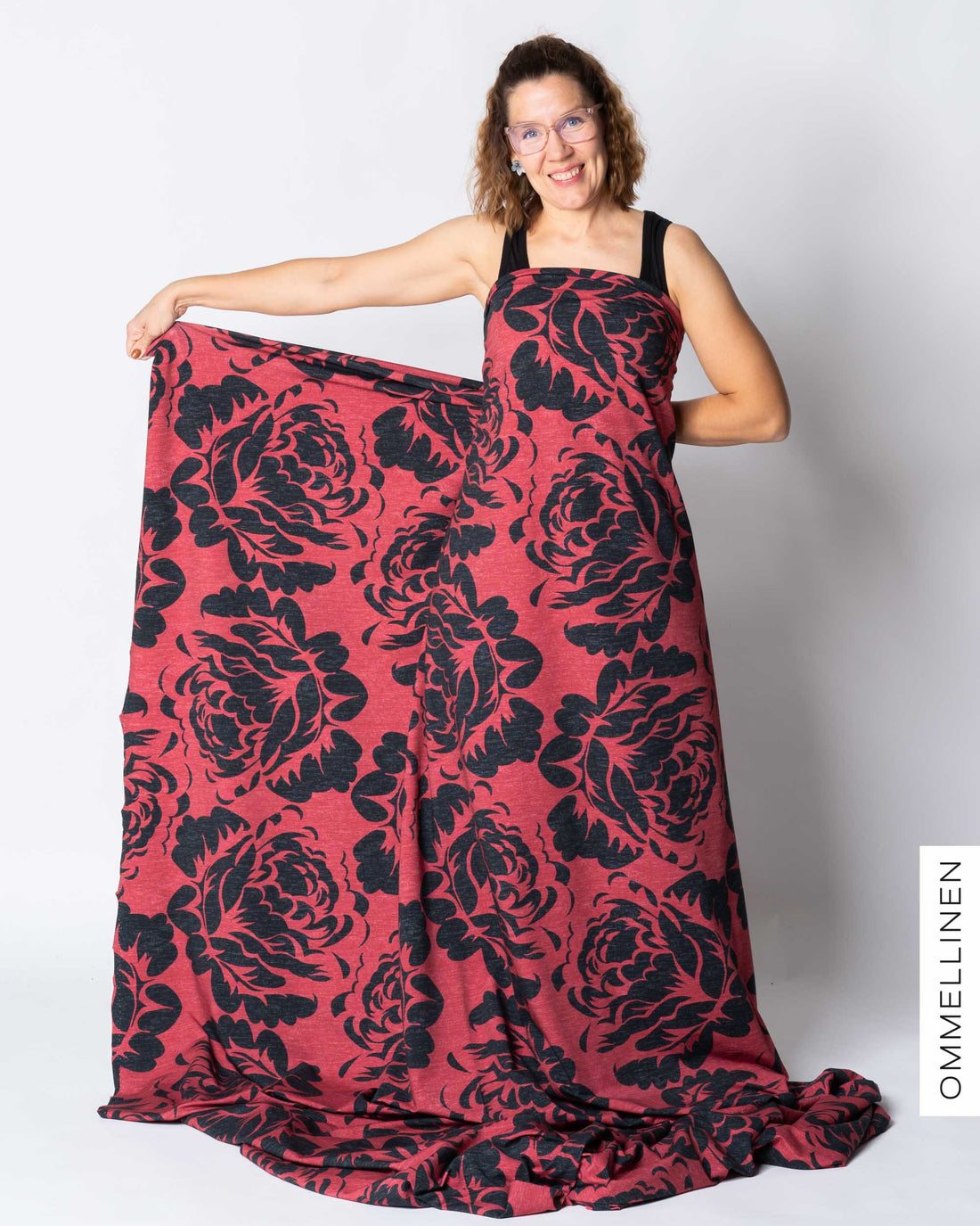 French terry, Babushka Roses Giant - blue/black