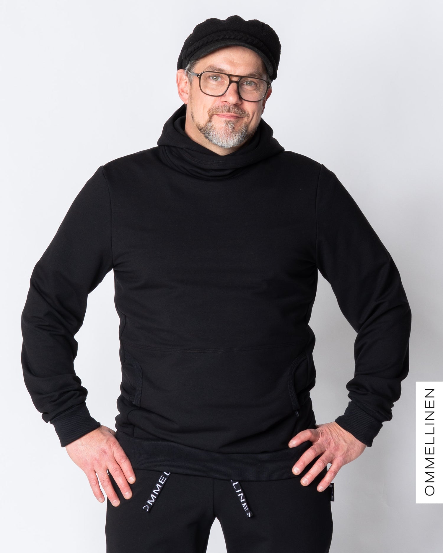 Miesten huppari, musta - harjattu