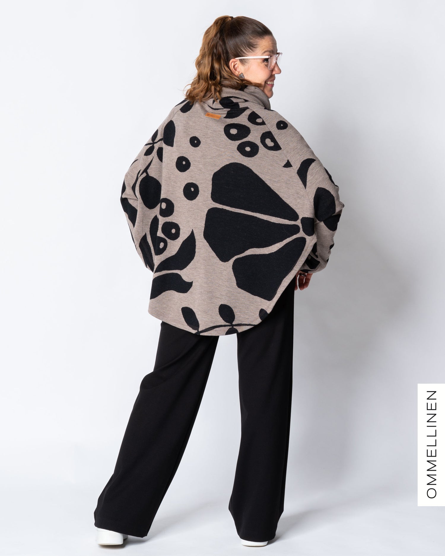 PANCHO, Kaunotar - hazelnut/black