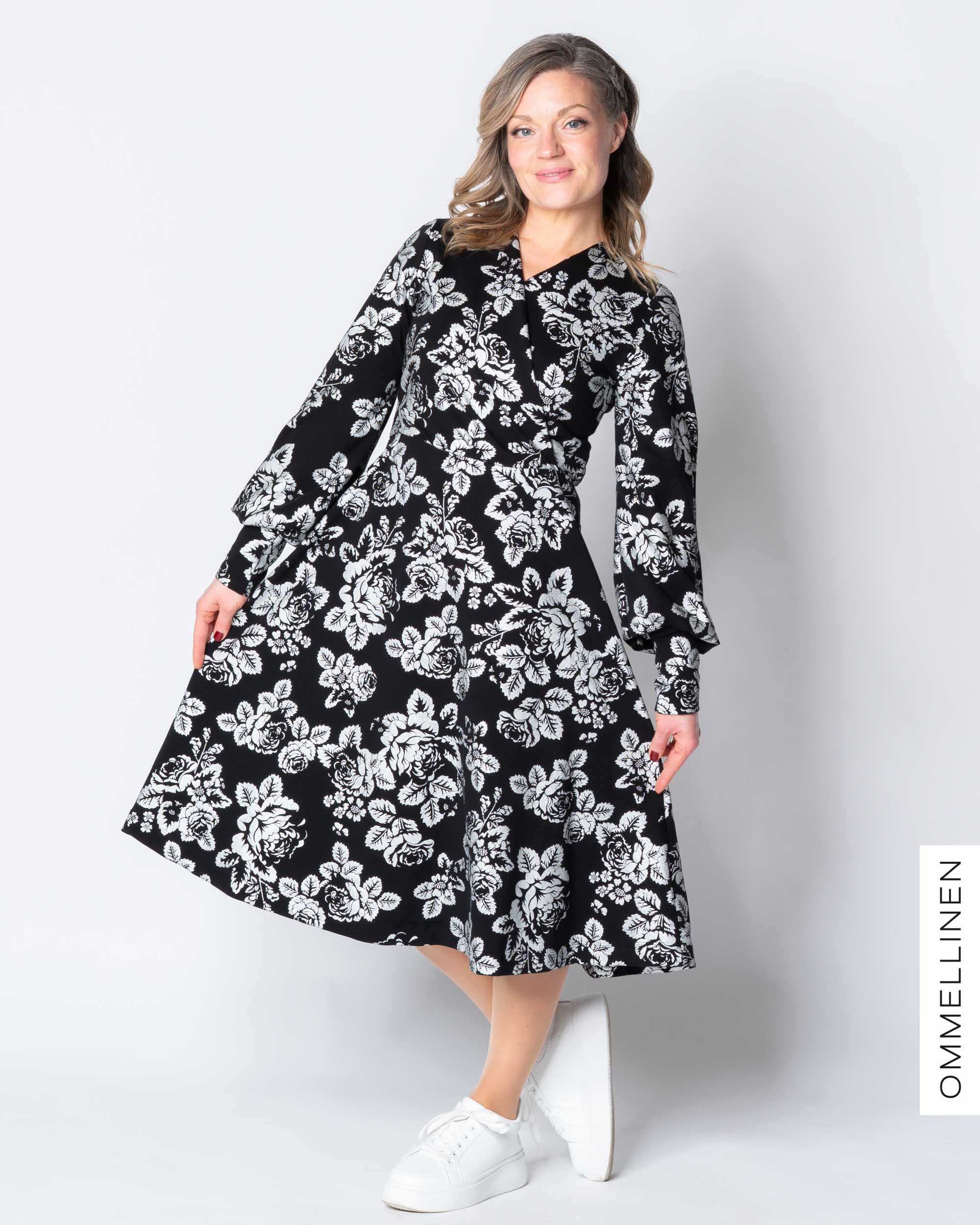 HELMI dress, Babushka Roses - silver