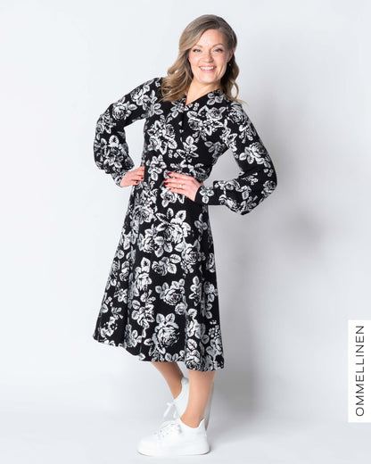 HELMI dress, Babushka Roses - silver