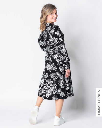 HELMI dress, Babushka Roses - silver