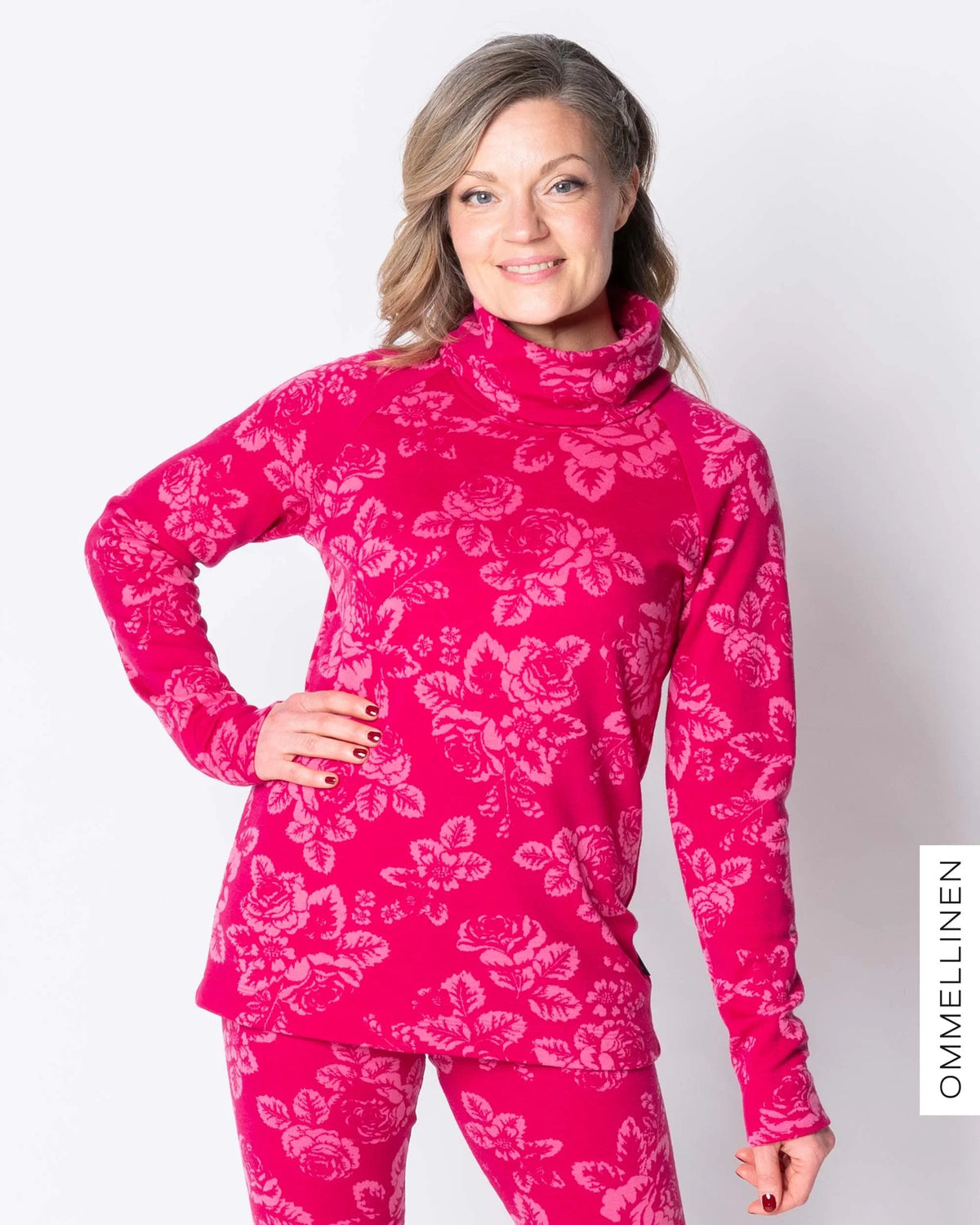 Merinopoolo, Babushka Roses - pinkki