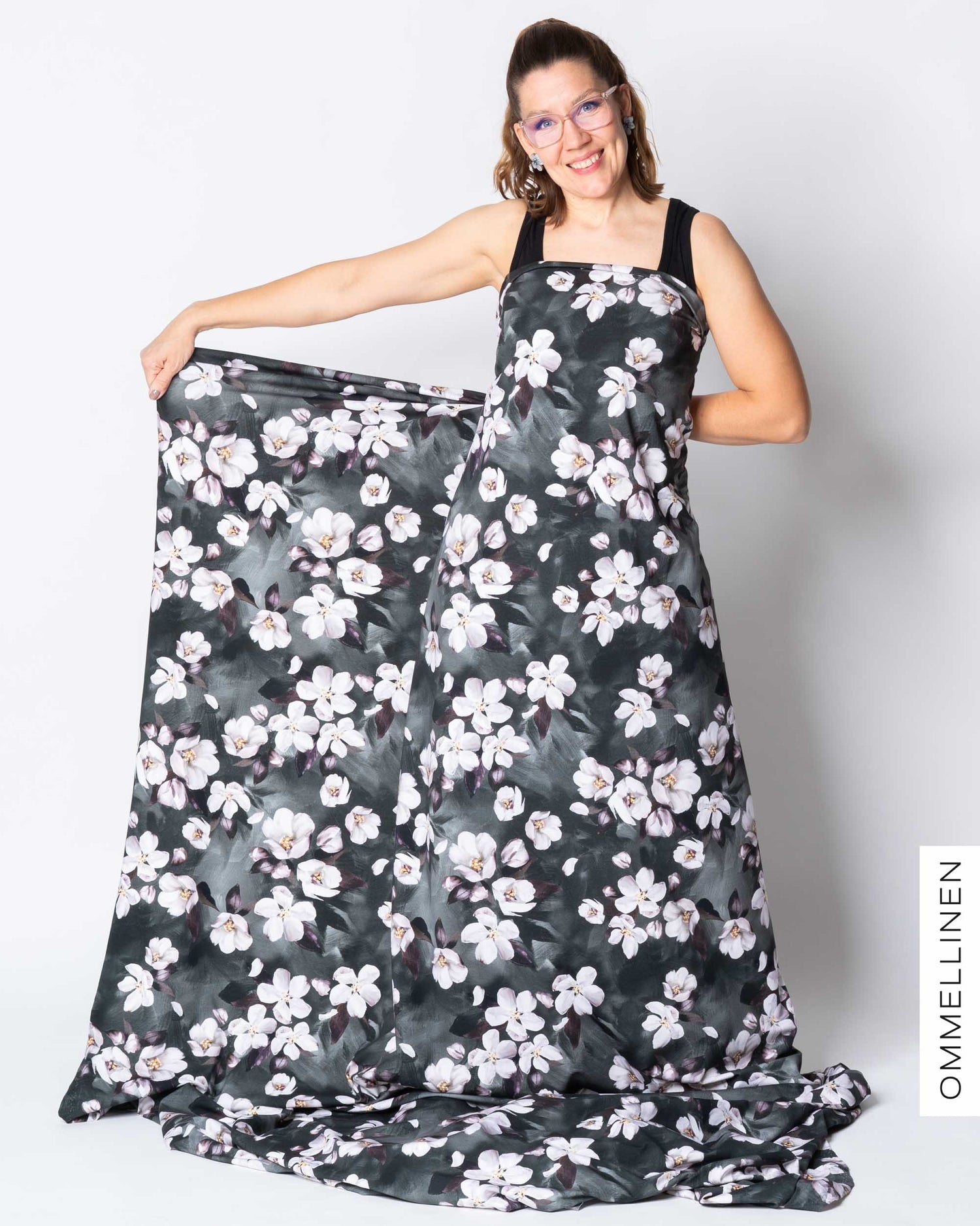 Digitrikoo - PALA, Omenankukkia - vaalea