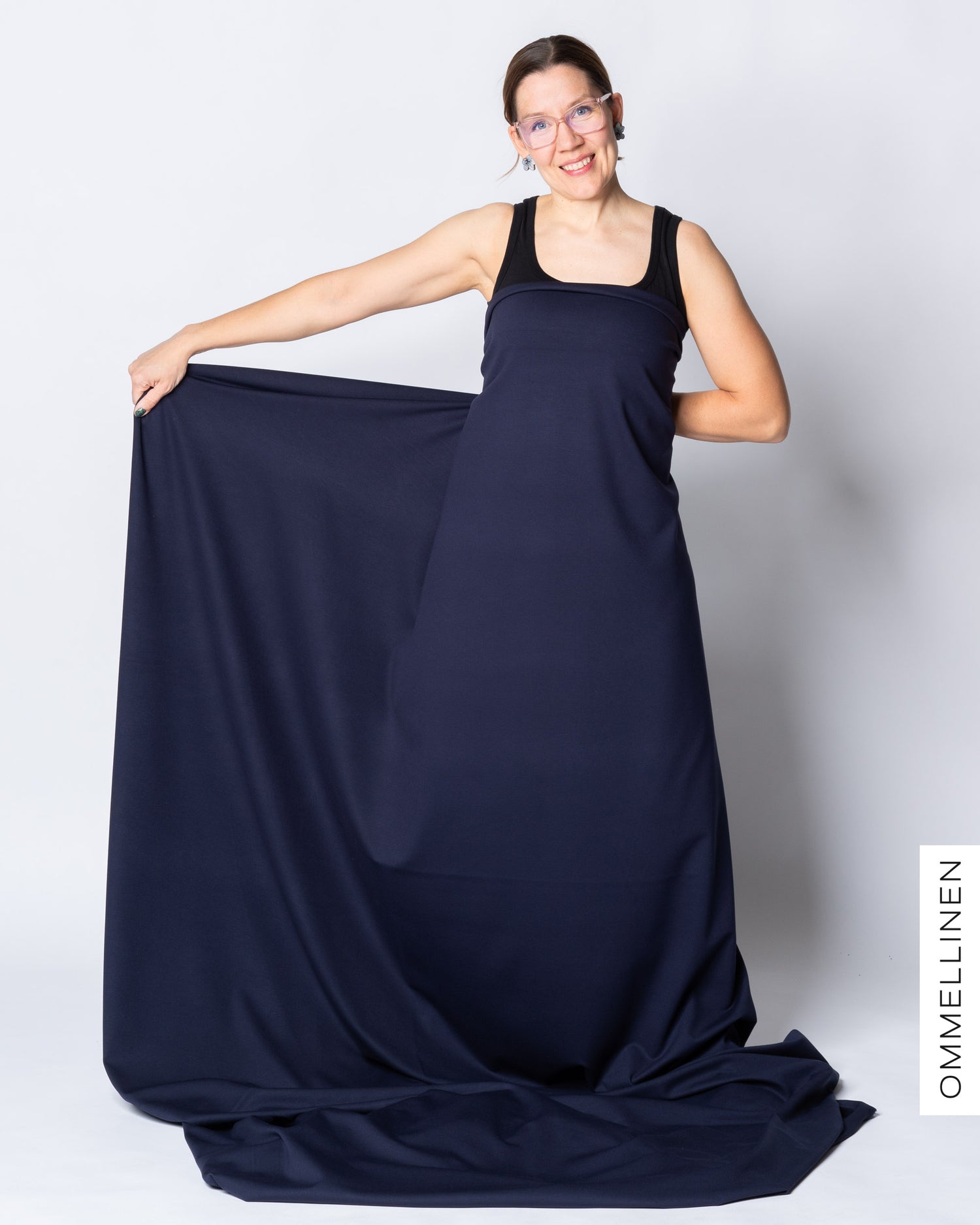 Puntoneulos - PALA, tummansininen