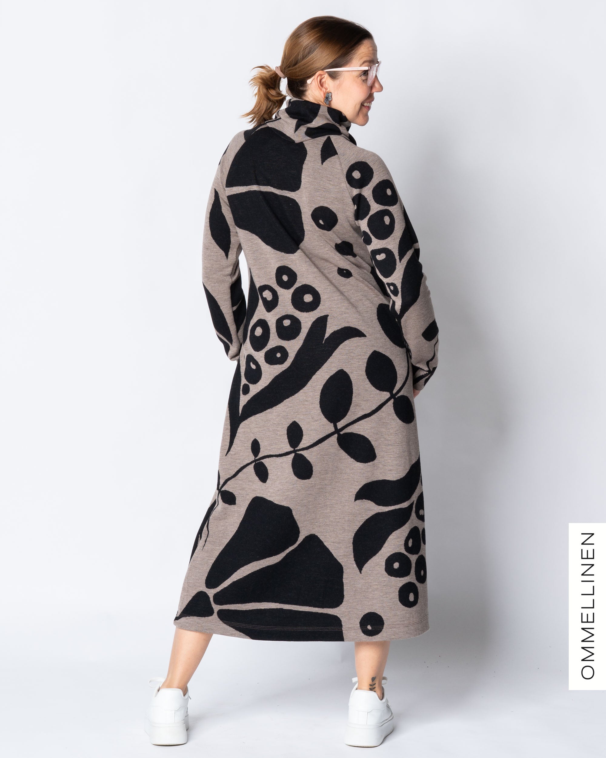 WOOL dress, Kaunotar - hazelnut/black