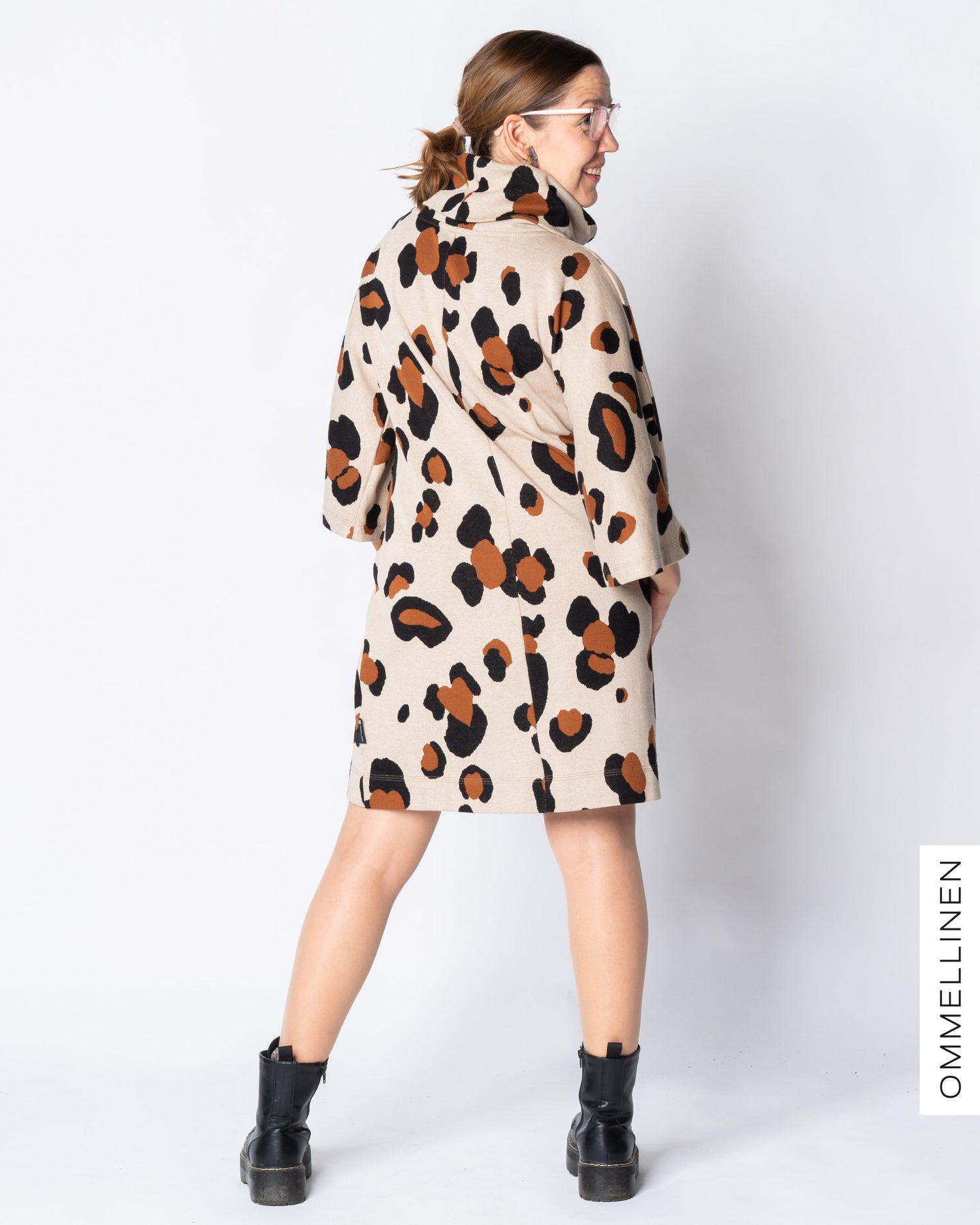 Hulmutunika, Mielitietty - hiekka