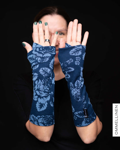 HALF gloves merino wool, Babushka Roses - blue