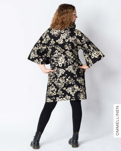 Hulmutunika, Babushka Roses - kultashampanja